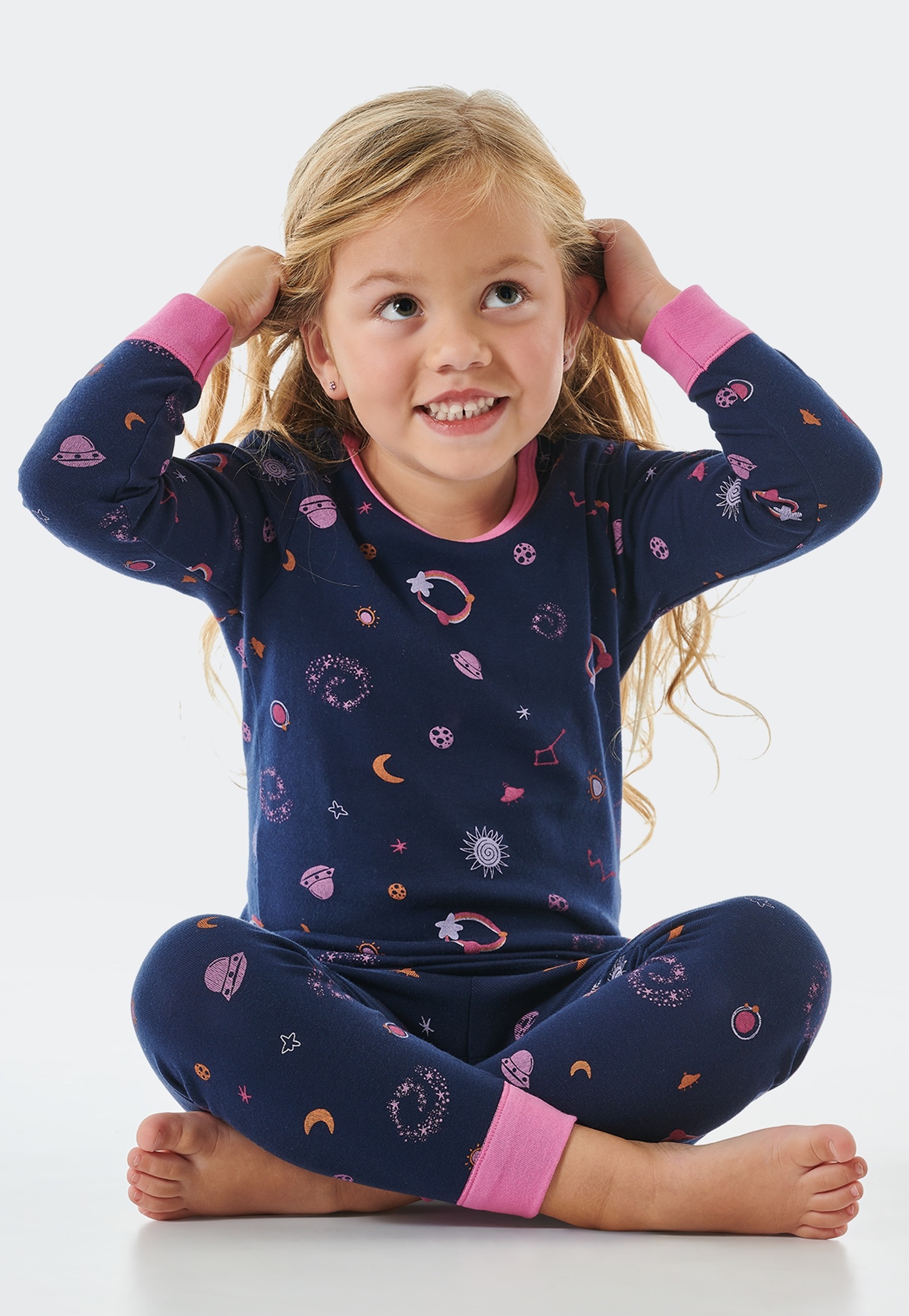 Schiesser Pyjama »"Girls World"«, (2 tlg.), komfortable pink-farbene Bündchenabschlüsse an den Armen und Beinen von Schiesser