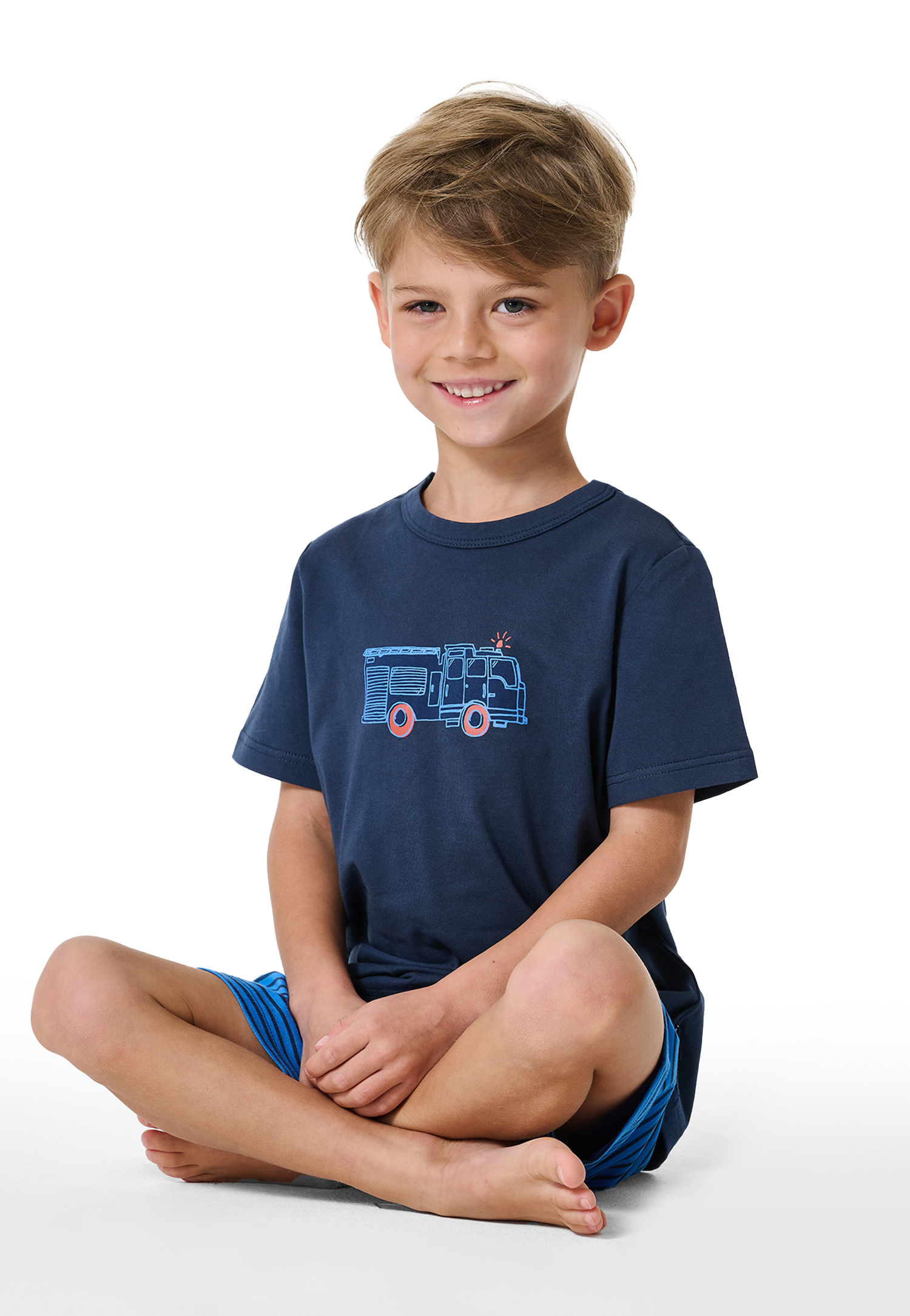 Schlafanzug kurz Feuerwehr nachtblau - Boys World 98 Schlafanzug kurz Feuerwehr nachtblau - Boys World 98 von Schiesser