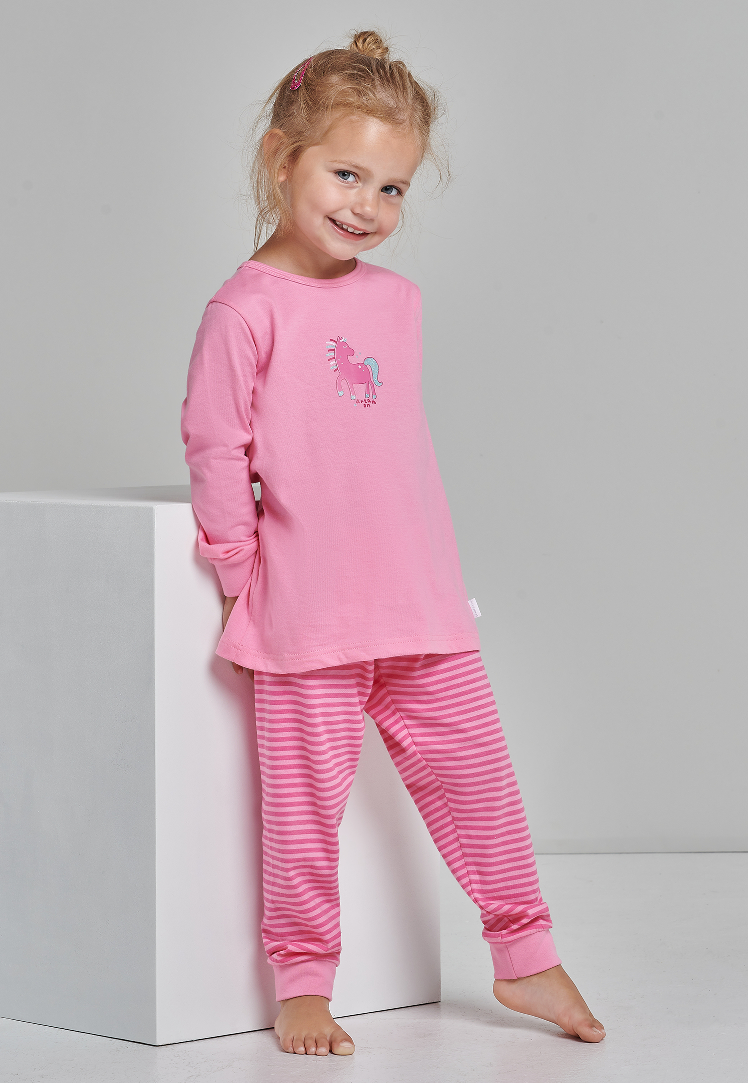 Schlafanzug lang Organic Cotton Bündchen Pferd Ringel rosa - Nightwear 104 von Schiesser