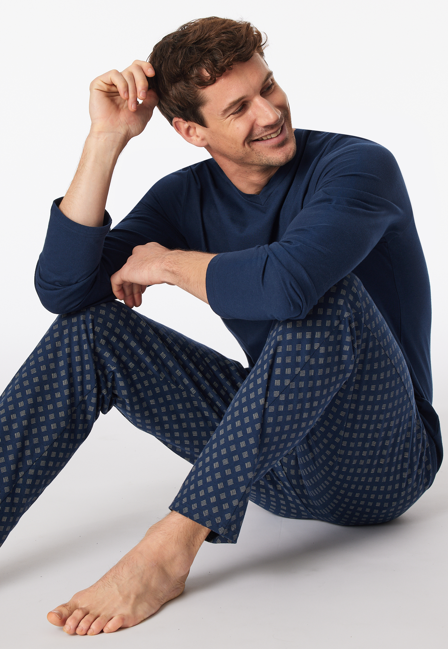 Schlafanzug lang V-Ausschnitt admiral - Casual Essentials 48 Schlafanzug lang V-Ausschnitt admiral - Casual Essentials 48 von Schiesser
