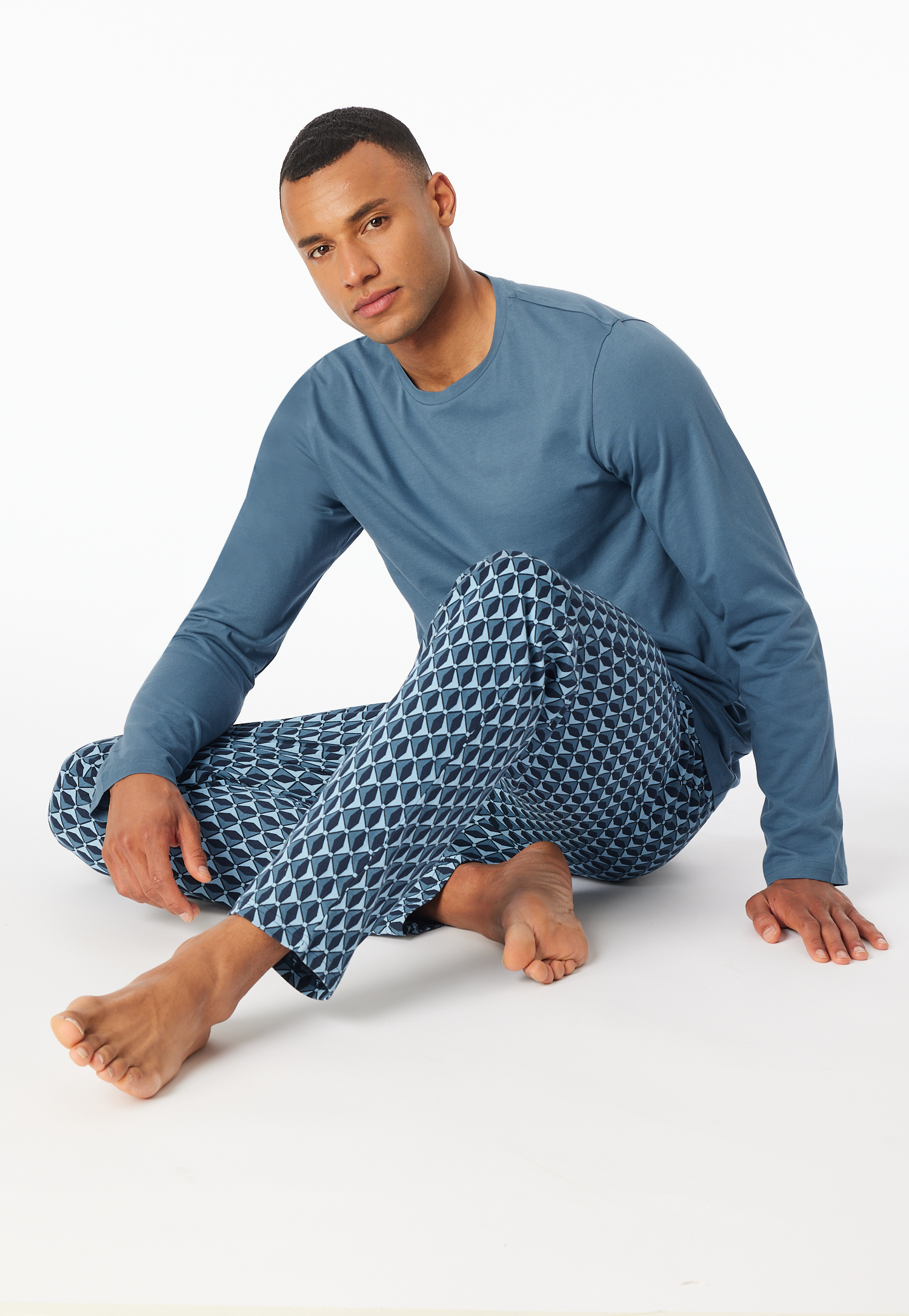 Schlafanzug lang atlantikblau - Casual Essentials 56 Schlafanzug lang atlantikblau - Casual Essentials 56 von Schiesser