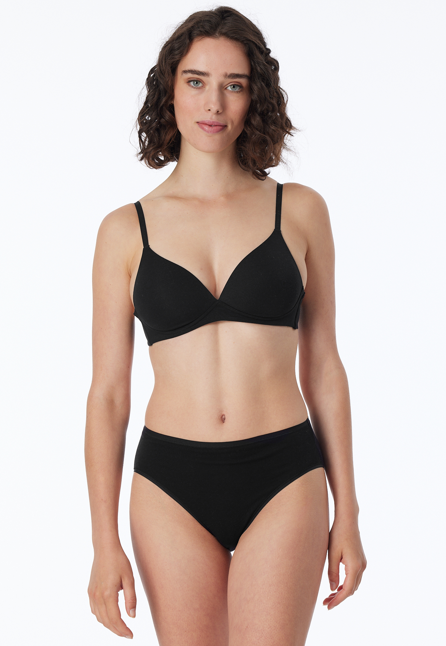 Slips 3er-Pack schwarz - Essentials 42 Slips 3er-Pack schwarz - Essentials 42 von Schiesser