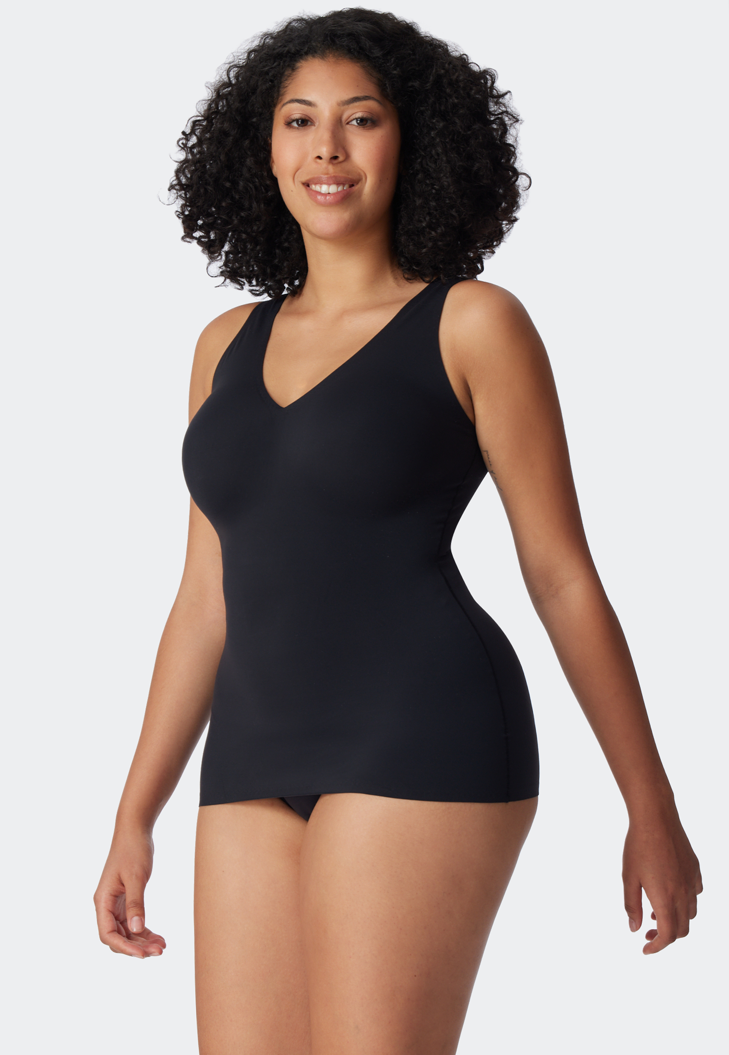Trägertop Microfaser herausnehmbare Pads schwarz - Invisible Soft 46 von Schiesser