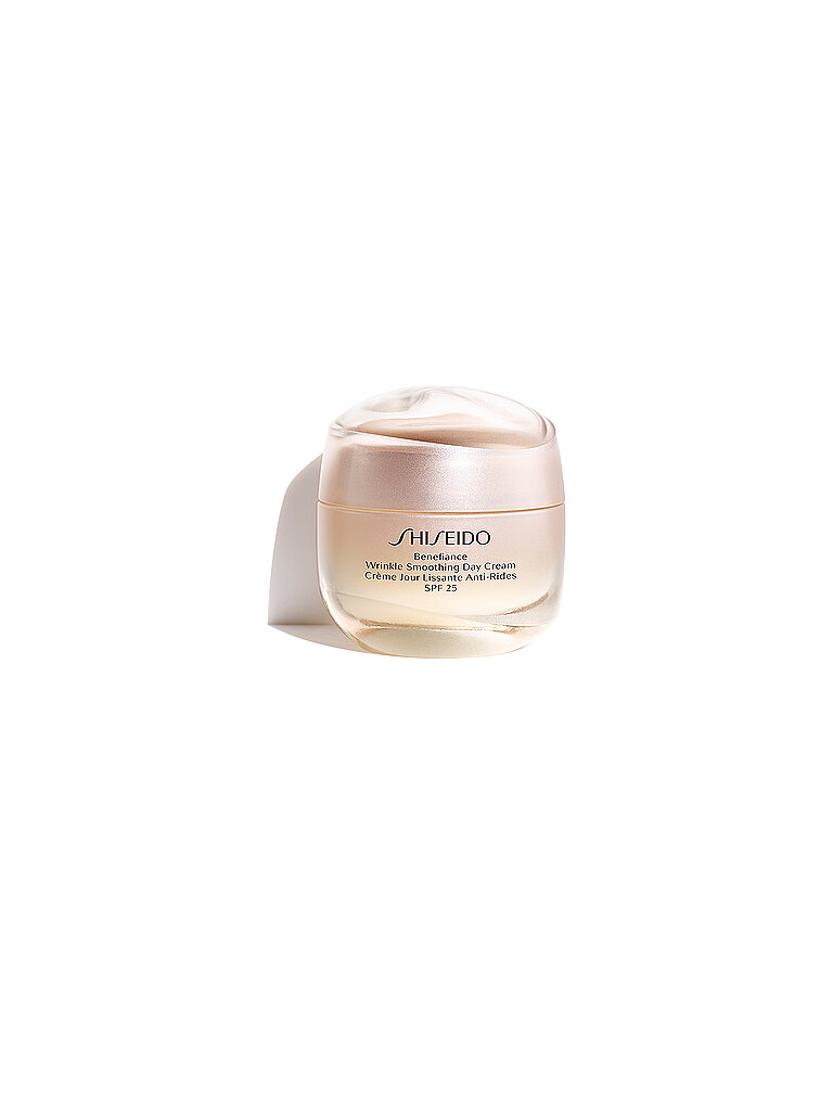 SHISEIDO Gesichtscreme -  Benefiance Wrinkle Smoothing Day Cream SPF 25 50ml von Shiseido