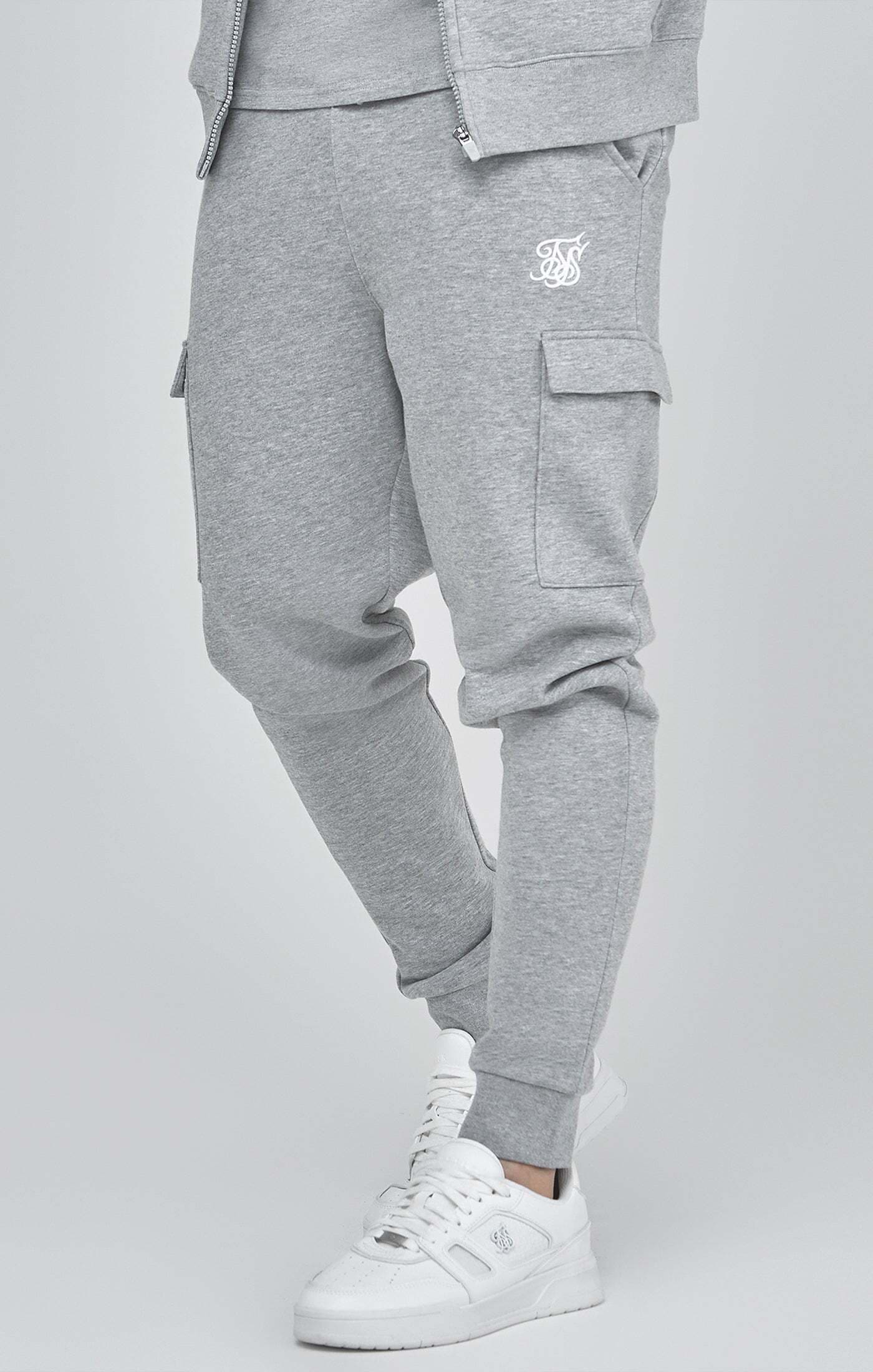 Siksilk Jogginghose »Siksilk Jogginghosen Essentials Cargo Joggers« Siksilk Jogginghose »Siksilk Jogginghosen Essentials Cargo Joggers« von SikSilk