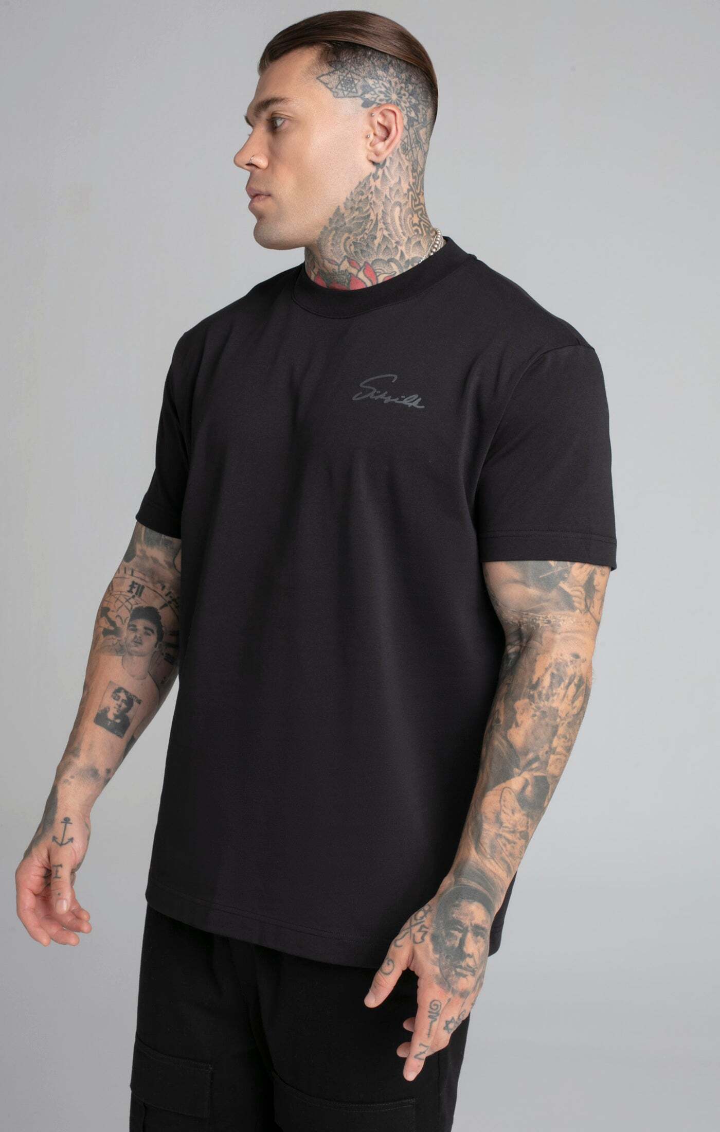 Siksilk T-Shirt »Siksilk T-Shirts Script T-Shirt« von SikSilk