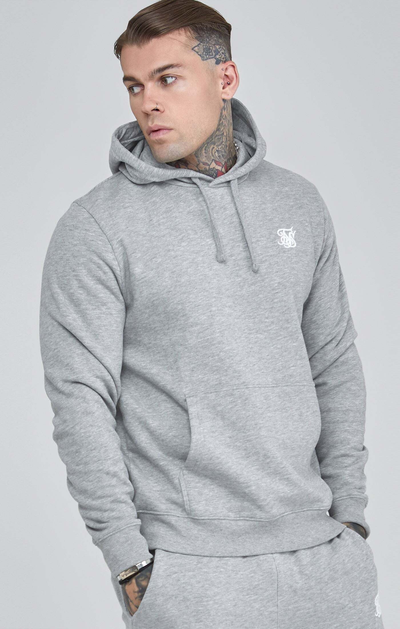 Siksilk Kapuzenpullover »Siksilk Sweatjacken Essentials Overhead Hoodie« von Siksilk