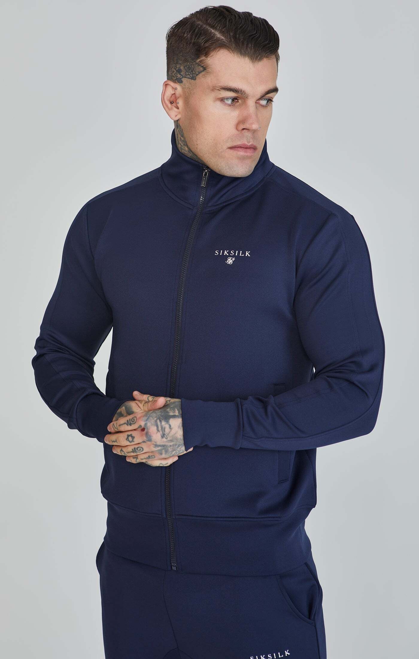 Siksilk Sweatjacke »Siksilk Sweatjacken Essentials Poly Track Top« Siksilk Sweatjacke »Siksilk Sweatjacken Essentials Poly Track Top« von Siksilk