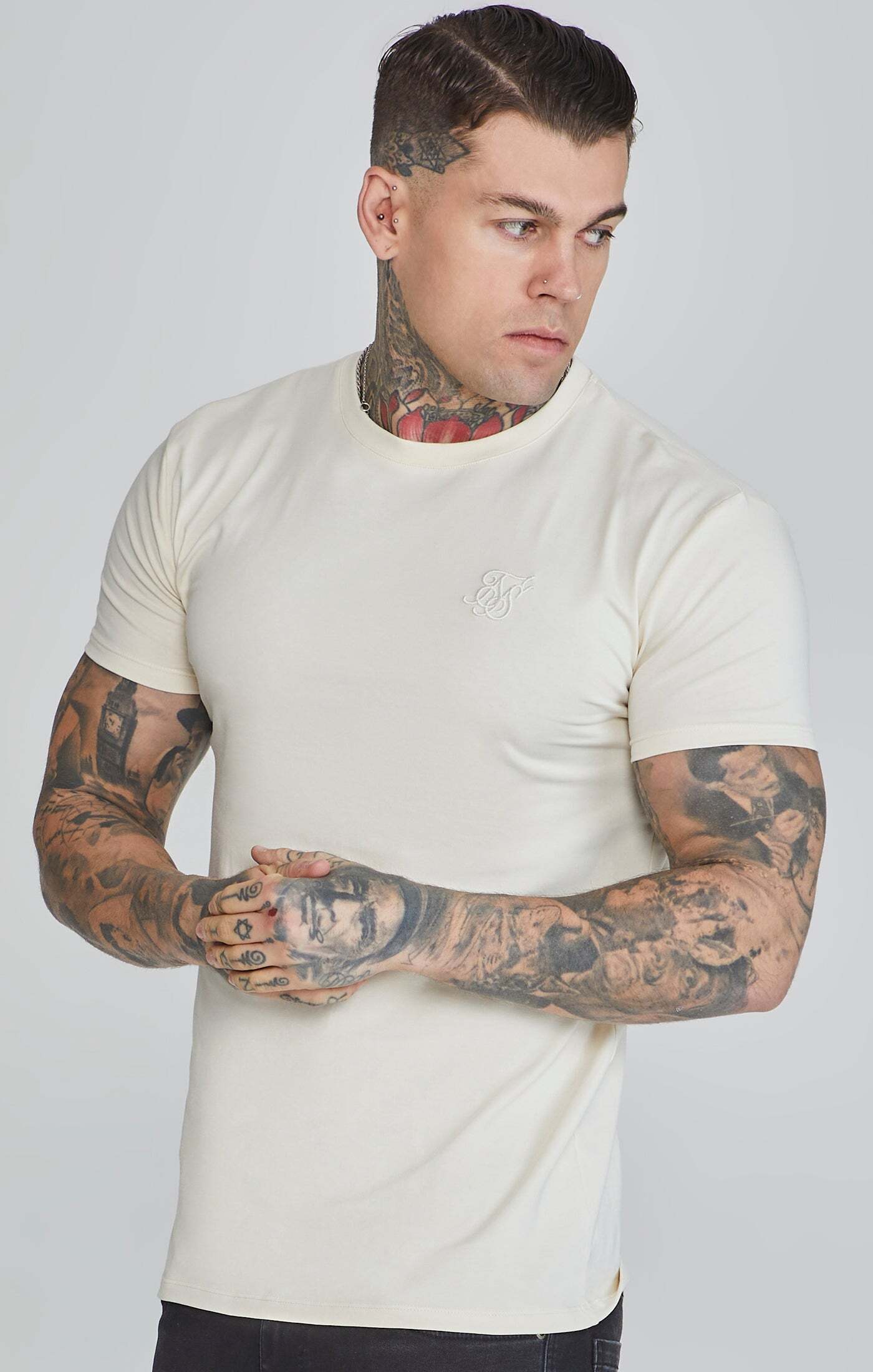 Siksilk T-Shirt »Siksilk T-Shirt Muscle Fit T-Shirt« von Siksilk