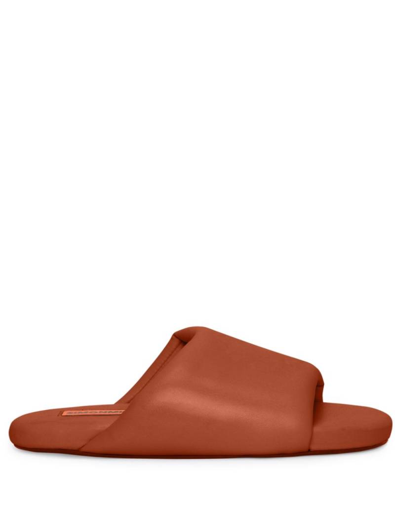 Simon Miller Bubble padded slides - Brown von Simon Miller