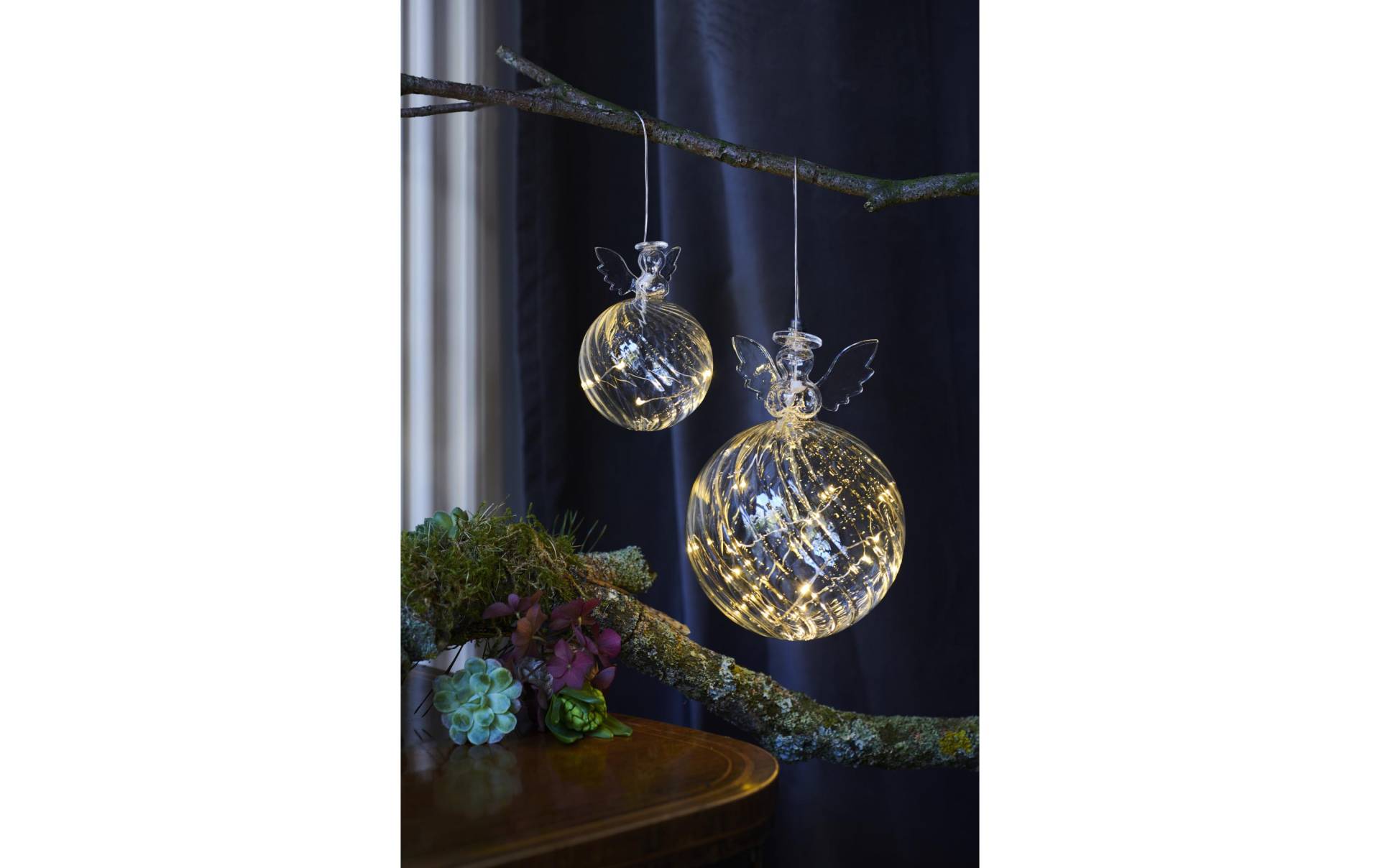 Sirius Weihnachtsbaumkugel »LED Weihnachtskugel Wave Engel klein« Sirius Weihnachtsbaumkugel »LED Weihnachtskugel Wave Engel klein« von Sirius