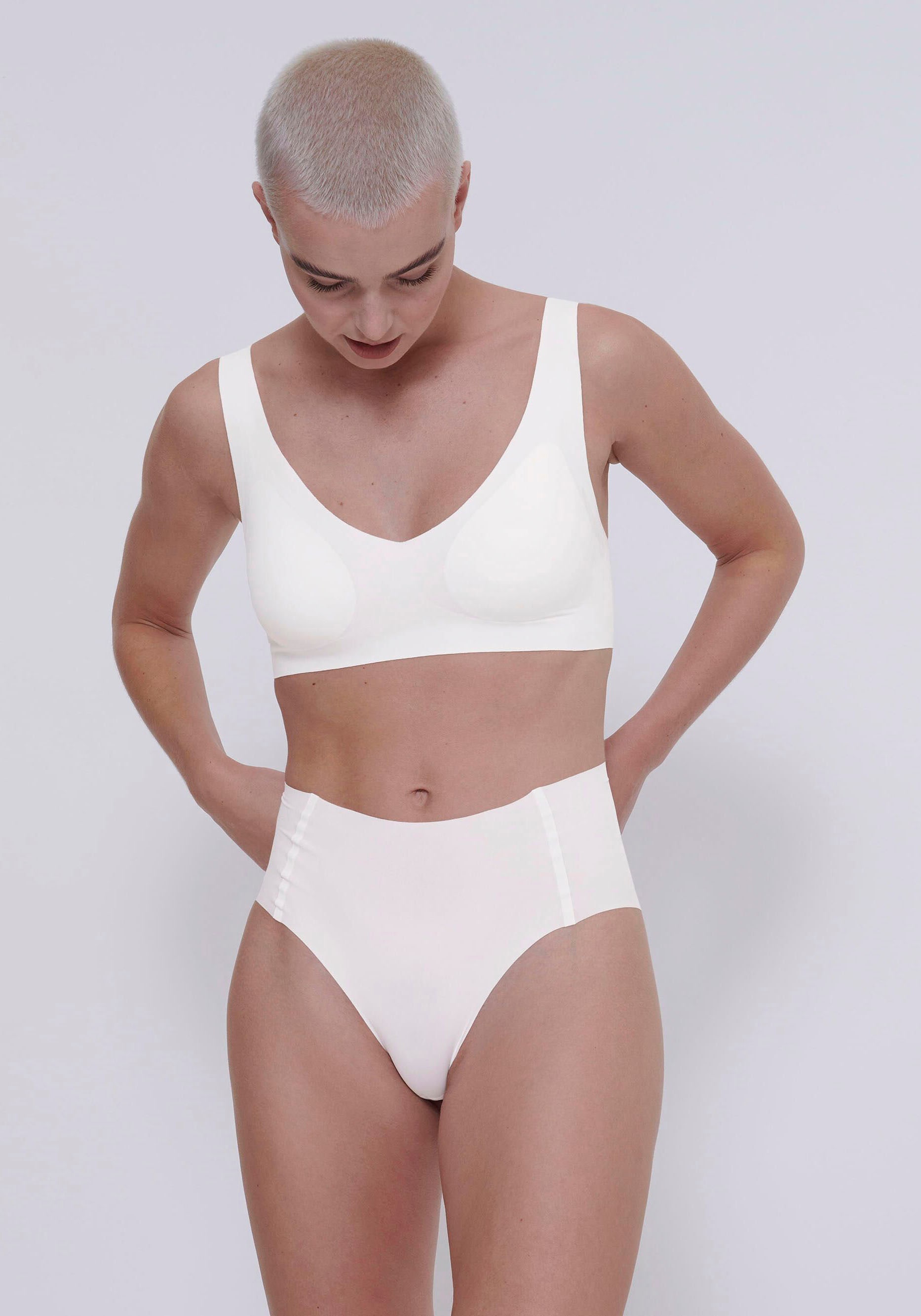 sloggi Bustier »ZERO Feel 2.0 Bralette«, nahtlos und unsichtbar von sloggi