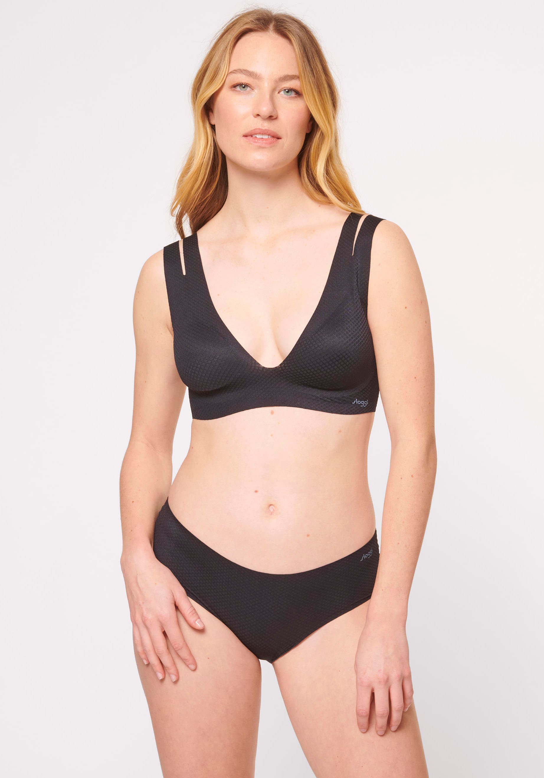 sloggi Bustier »ZERO Feel Flow Bralette«, ohne Bügel, Soft-BH, Double-Cut-Out-Träger von sloggi