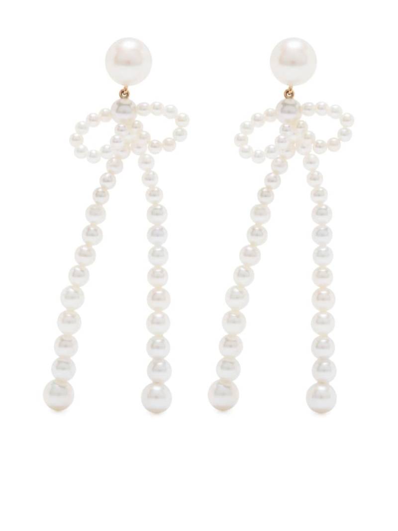 Sophie Bille Brahe 14kt yellow gold Bow Rosette freshwater pearls drop earrings - Neutrals von Sophie Bille Brahe