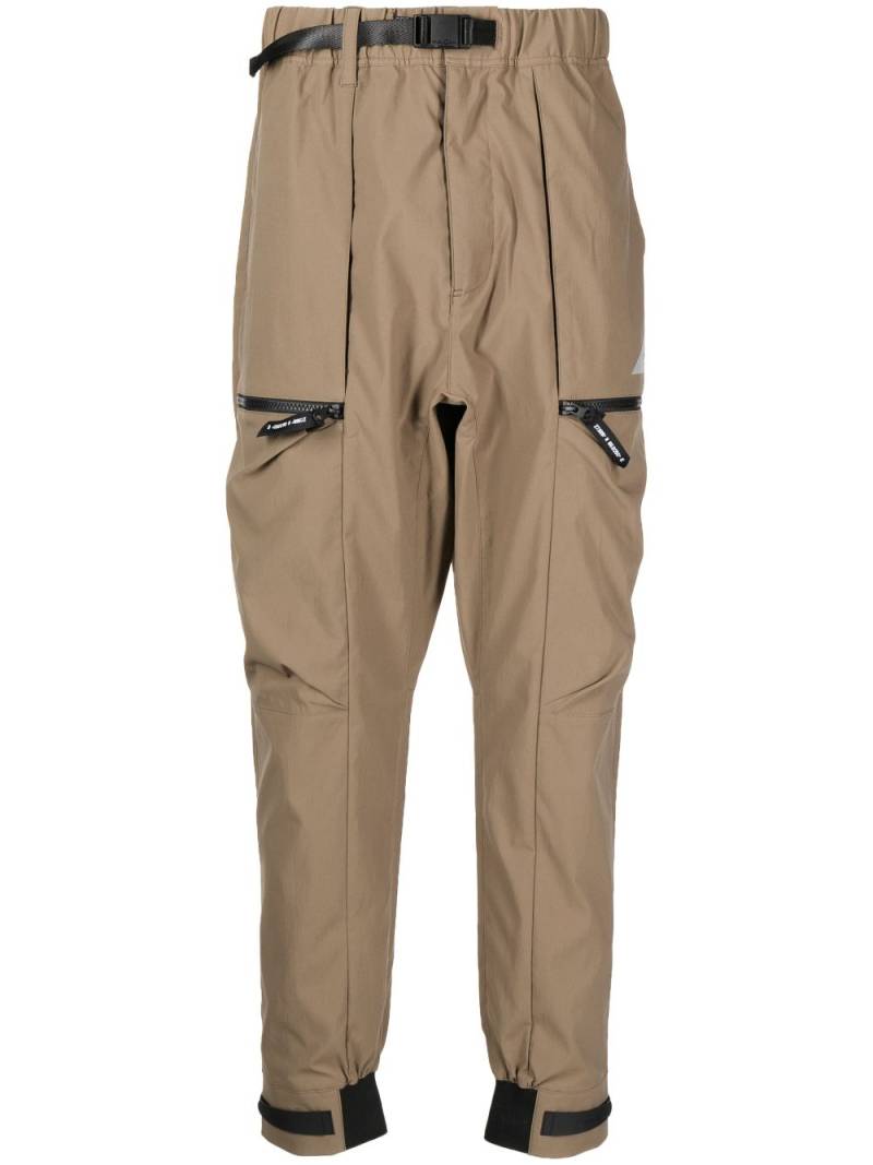 Spoonyard Primeflex drop-crotch tech joggers - Brown von Spoonyard