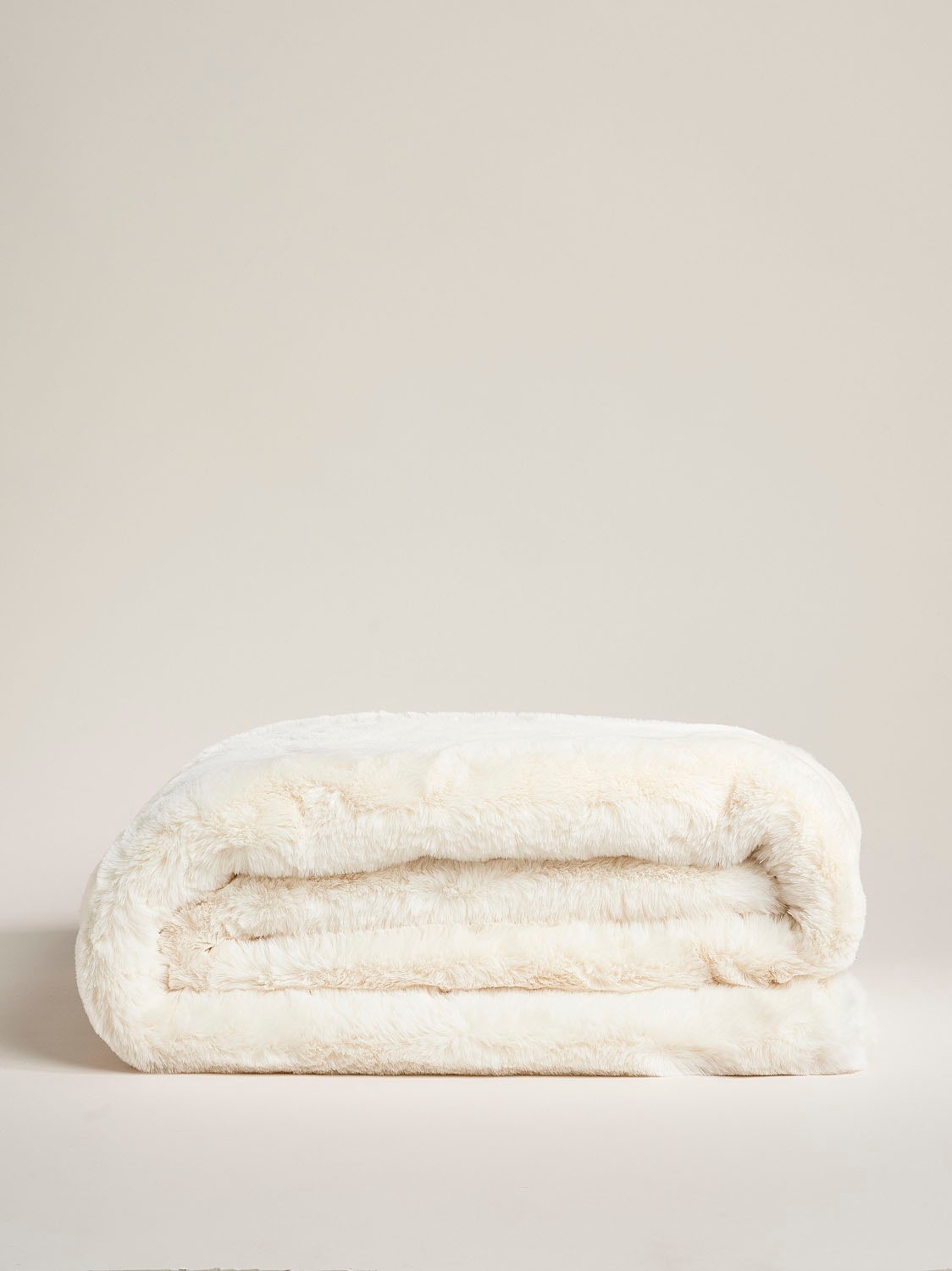 Star Home Textil Wohndecke »Varana«, aus hochwertiger Qualität, Kuscheldecke Star Home Textil Wohndecke »Varana«, aus hochwertiger Qualität, Kuscheldecke von Star Home Textil