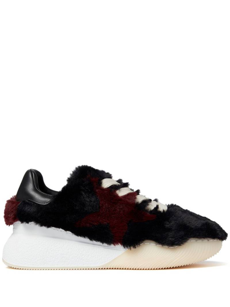 Stella McCartney Loop faux-fur sneakers - Black von Stella McCartney