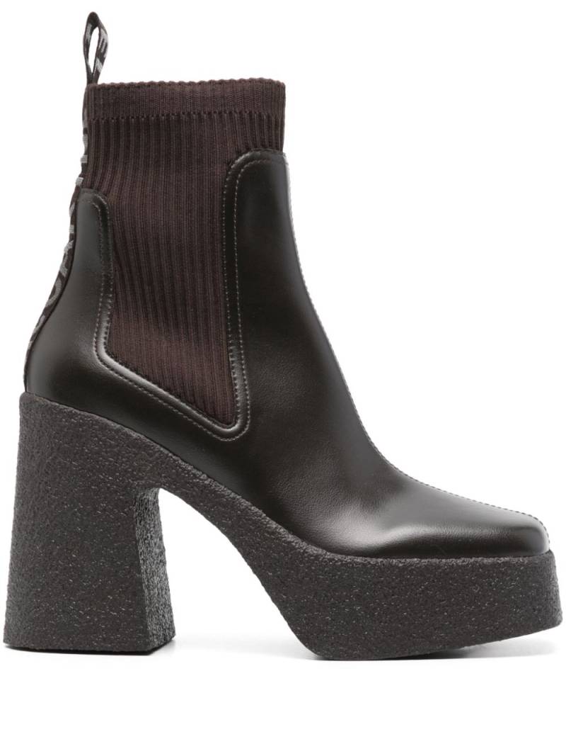 Stella McCartney Skyla 110mm logo-tape boots - Brown von Stella McCartney