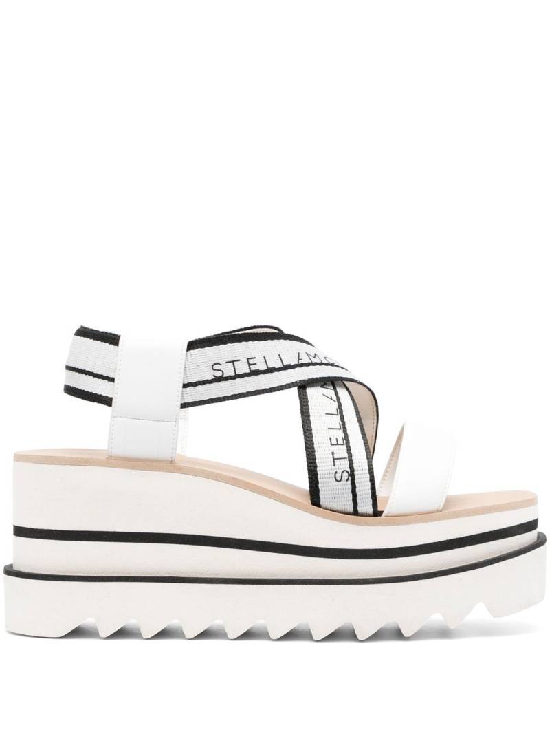 Stella McCartney Sneak-Elyse 80mm platform sandals - White von Stella McCartney