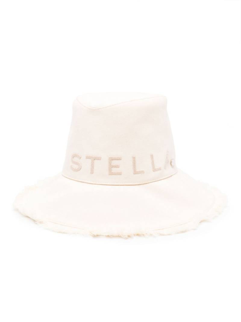 Stella McCartney logo-appliqué sun hat - Neutrals von Stella McCartney