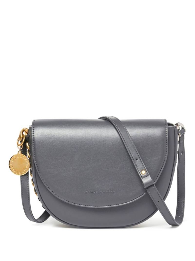 Stella McCartney medium Frayme logo-charm shoulder bag - Grey von Stella McCartney