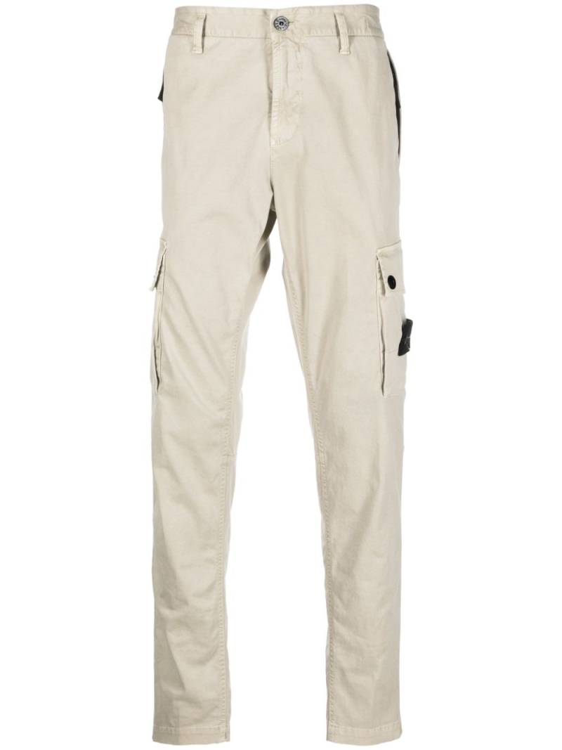 Stone Island Compass-patch slim cargo trousers - Neutrals von Stone Island