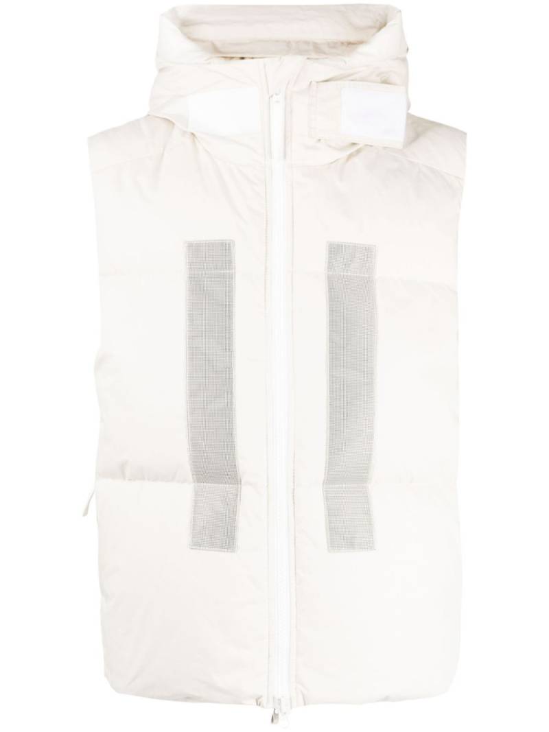 Stone Island logo-print hooded quilted gilet - White von Stone Island