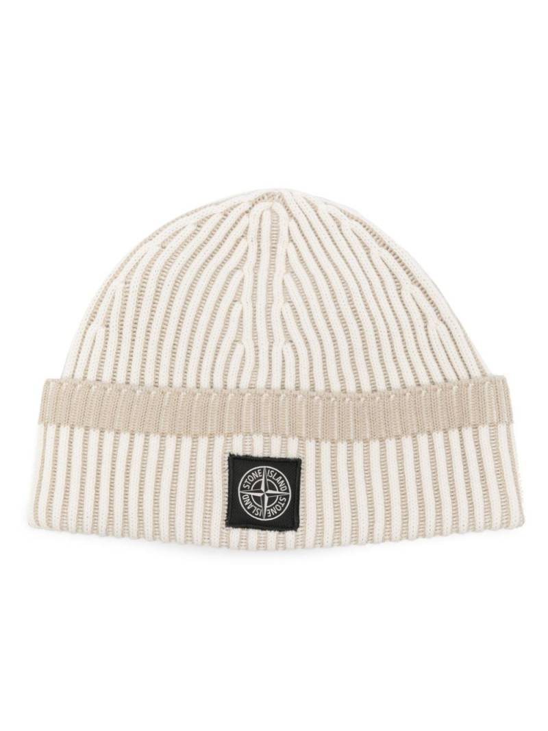 Stone Island vanisé virgin wool beanie - Neutrals von Stone Island