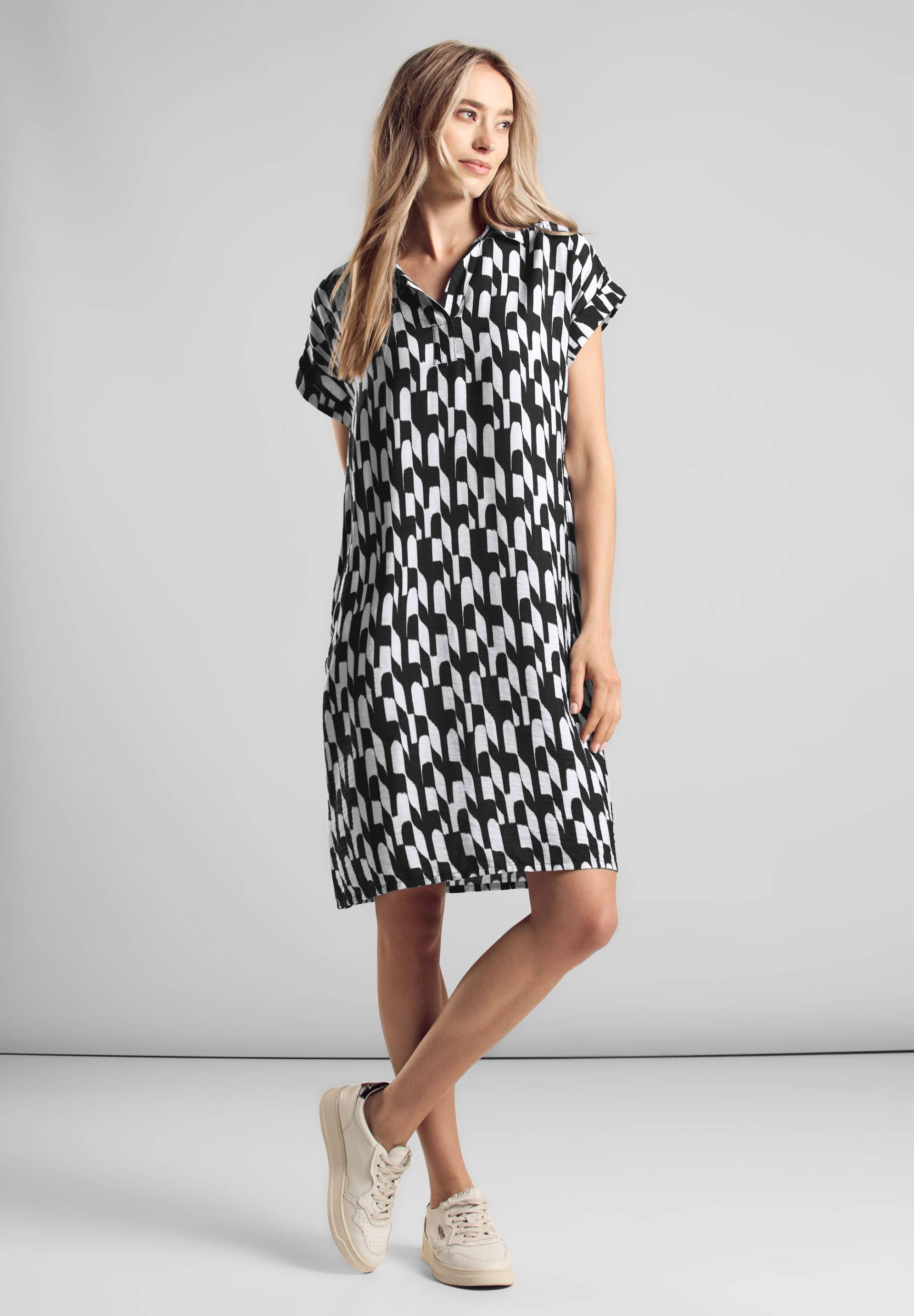 STREET ONE Blusenkleid, mit grafischem Muster STREET ONE Blusenkleid, mit grafischem Muster von Street One