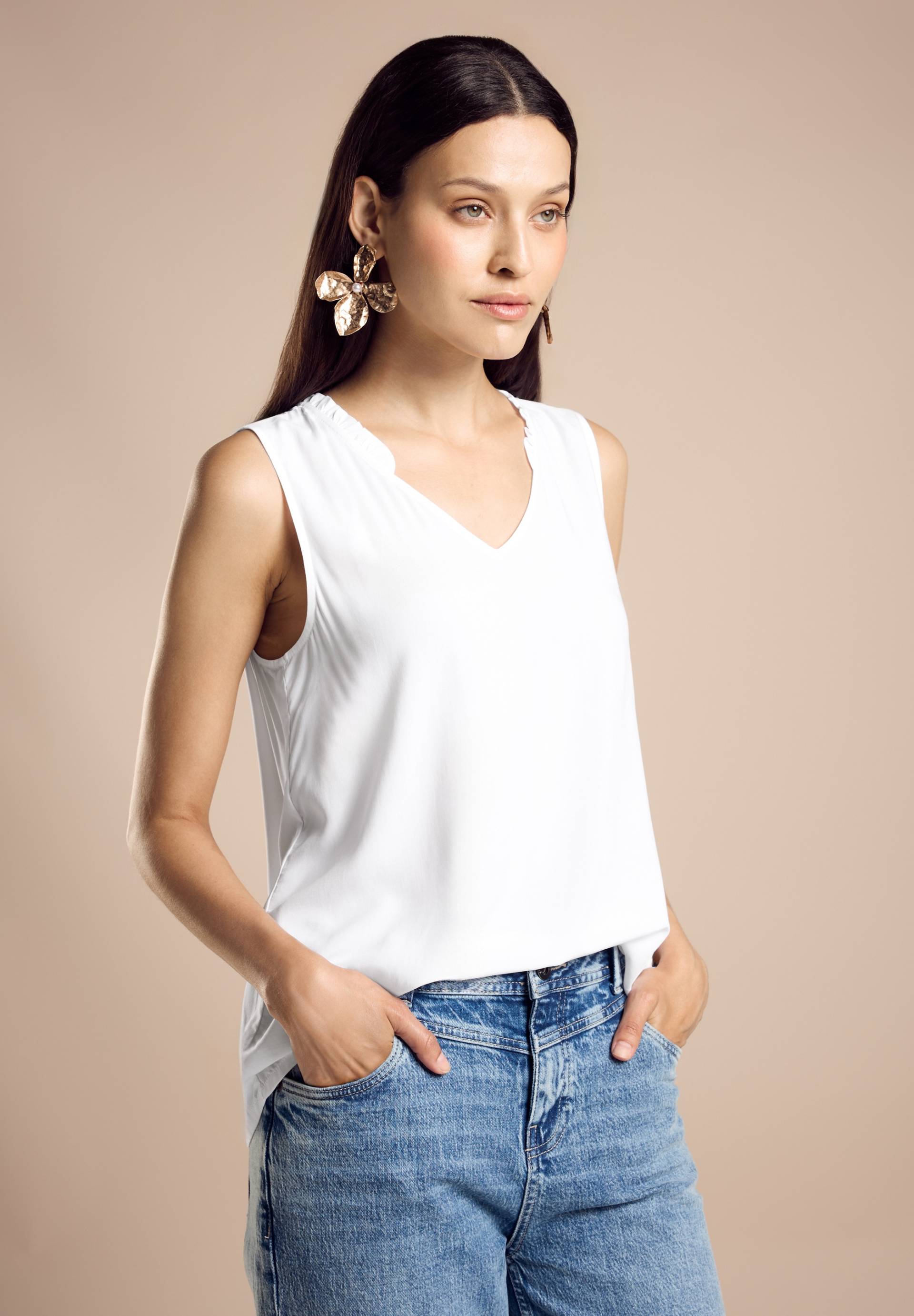 STREET ONE Blusentop, mit V-Ausschnitt mit Frills STREET ONE Blusentop, mit V-Ausschnitt mit Frills von Street One
