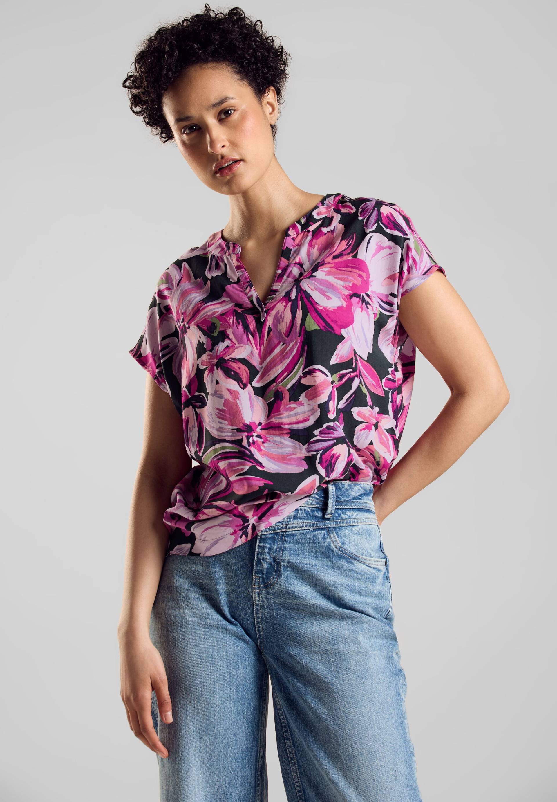 STREET ONE Blusentop, mit floralem Muster STREET ONE Blusentop, mit floralem Muster von Street One