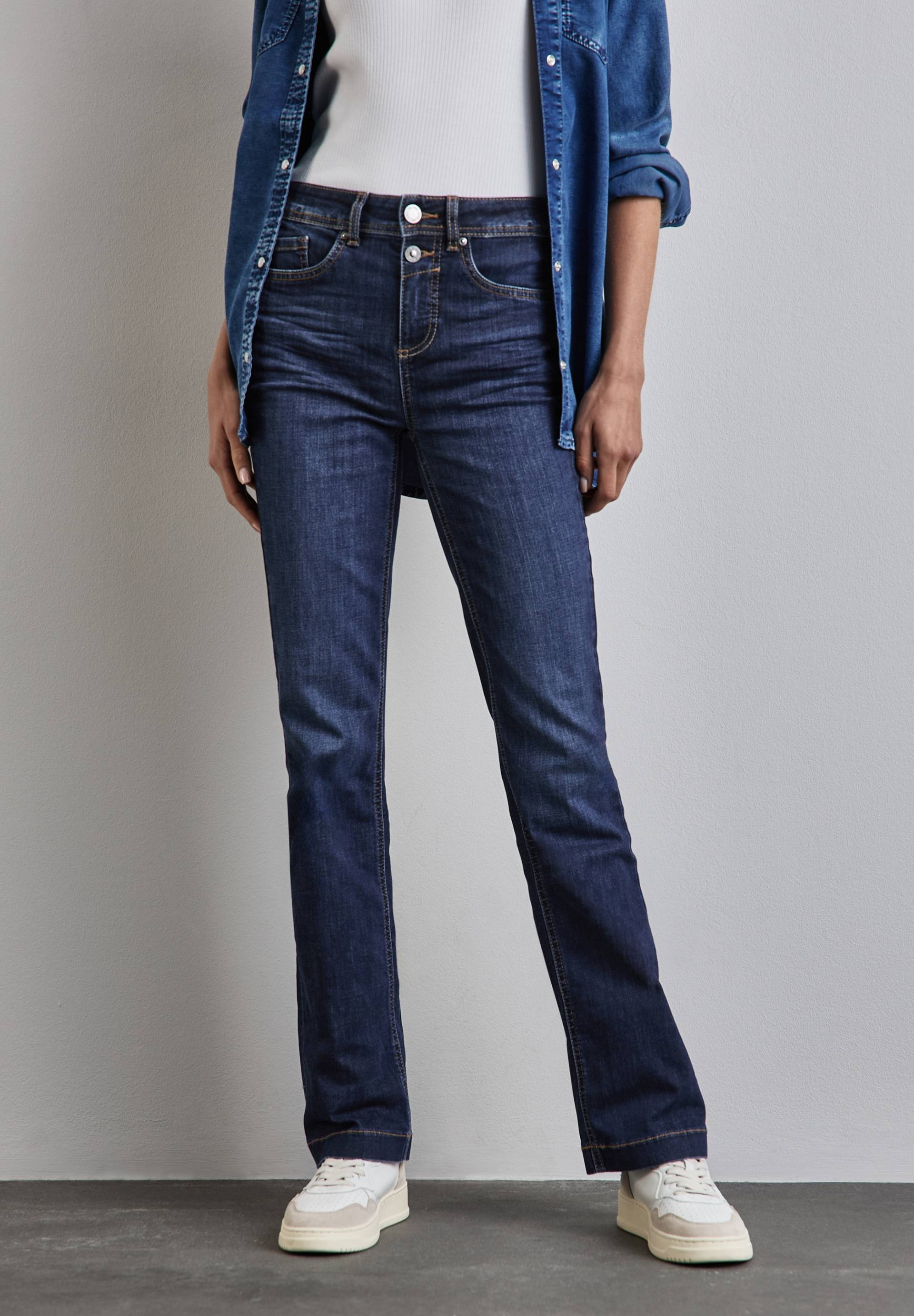 STREET ONE Bootcut-Jeans, mit Doppelknopf STREET ONE Bootcut-Jeans, mit Doppelknopf von Street One