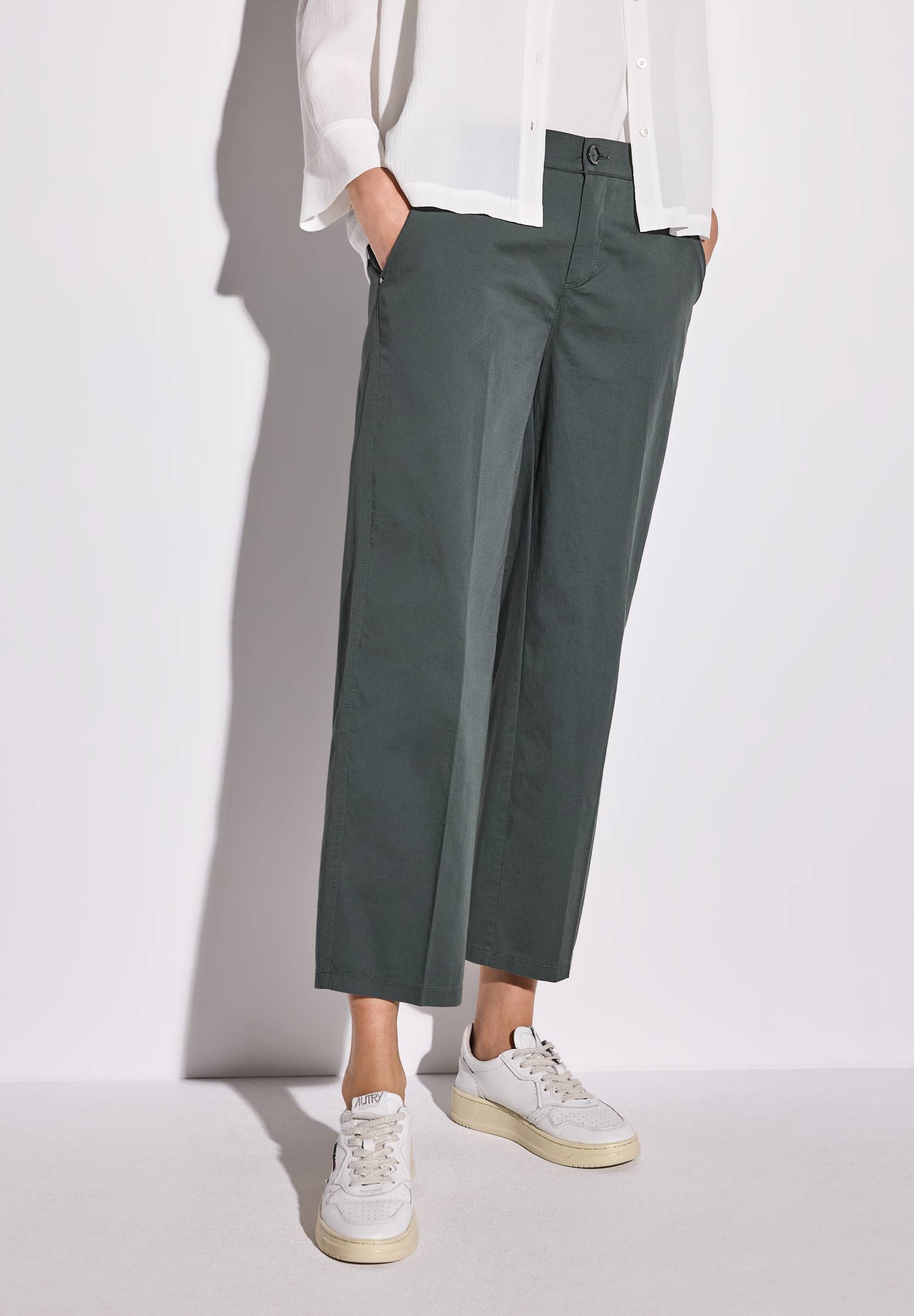STREET ONE Chinohose, mit elastischem Bund hinten STREET ONE Chinohose, mit elastischem Bund hinten von Street One