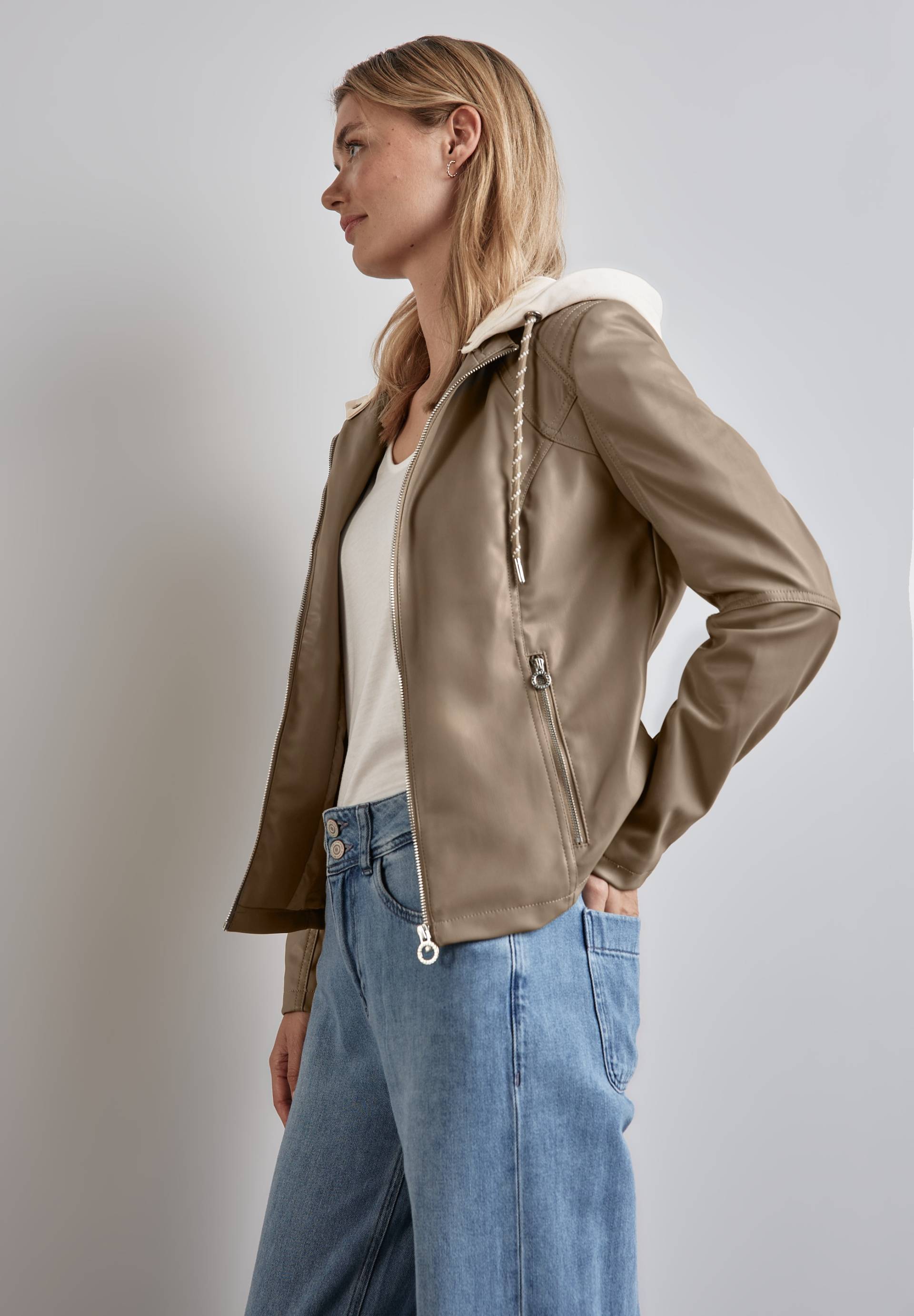 STREET ONE Jackenblazer, in Leder-Optik STREET ONE Jackenblazer, in Leder-Optik von Street One