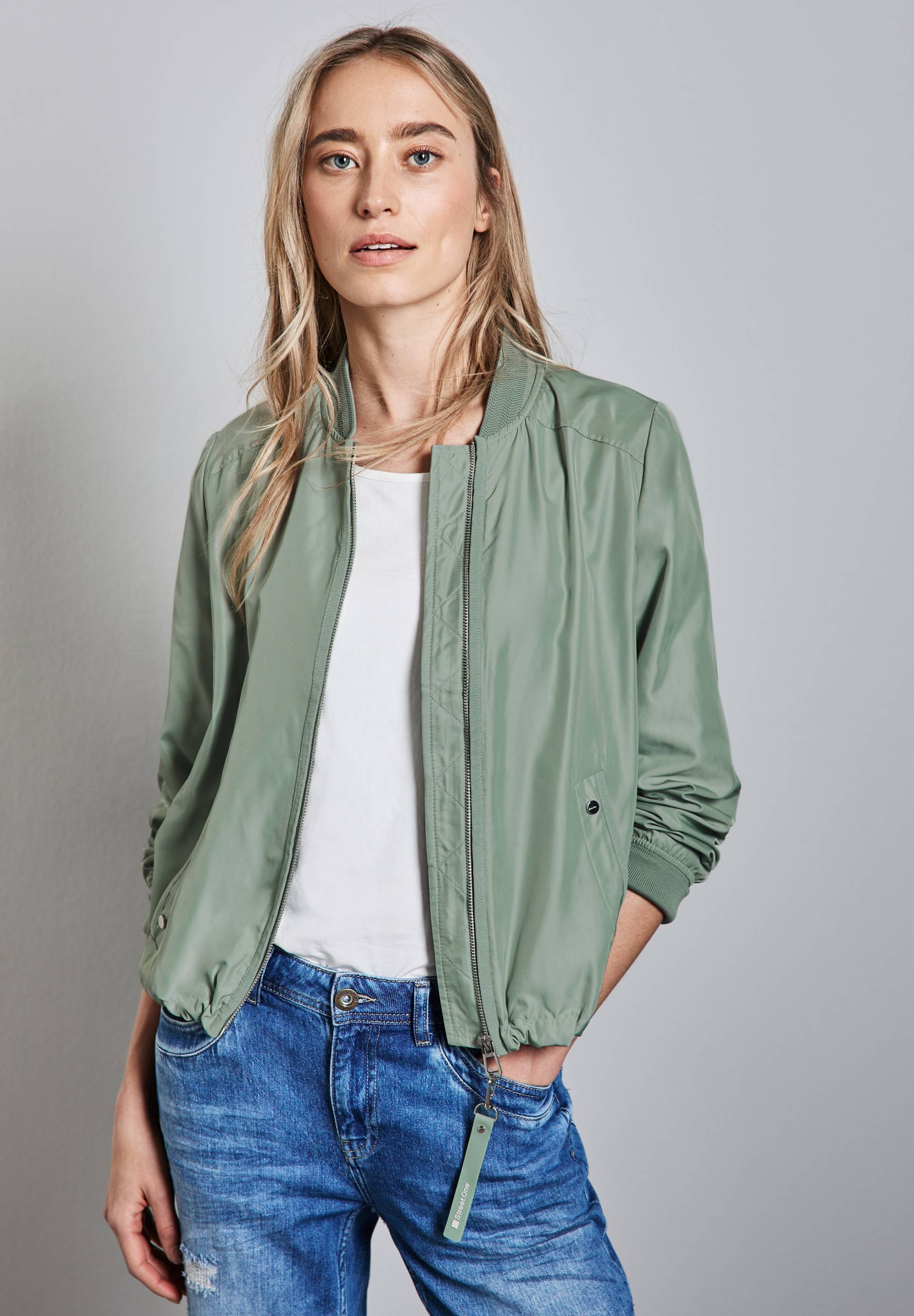STREET ONE Jackenblazer, mit Tunnelzug am Saum STREET ONE Jackenblazer, mit Tunnelzug am Saum von Street One