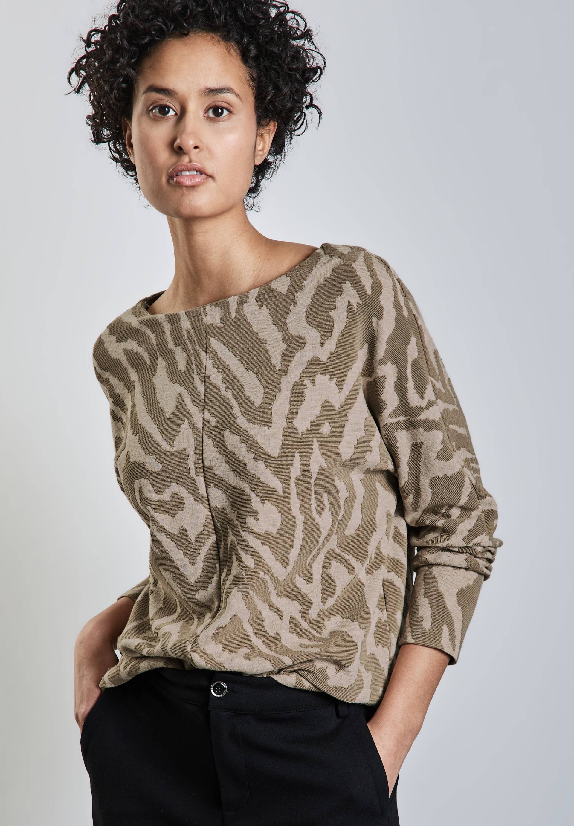 STREET ONE Jacquardpullover, mit Two-Tone Jacquard STREET ONE Jacquardpullover, mit Two-Tone Jacquard von Street One