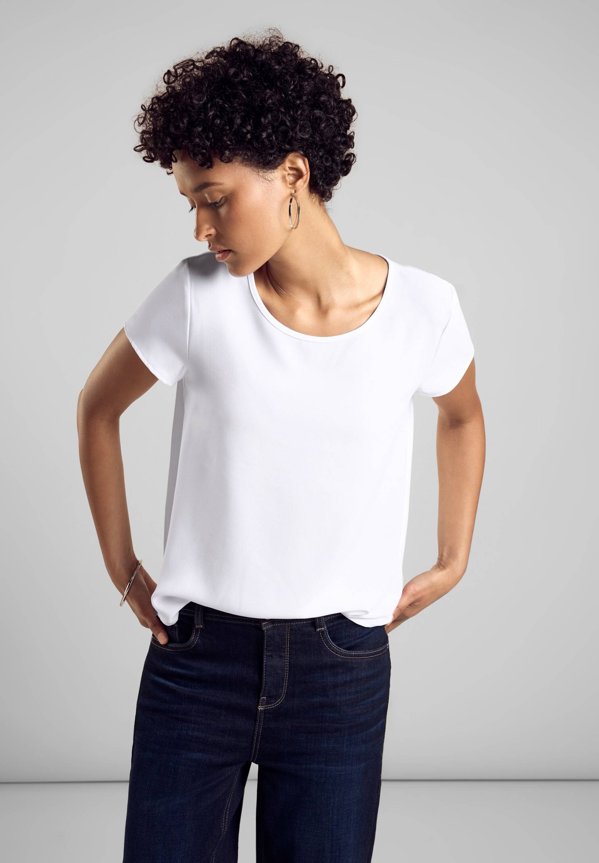 STREET ONE Rundhalsshirt, mit Reissverschluss STREET ONE Rundhalsshirt, mit Reissverschluss von Street One
