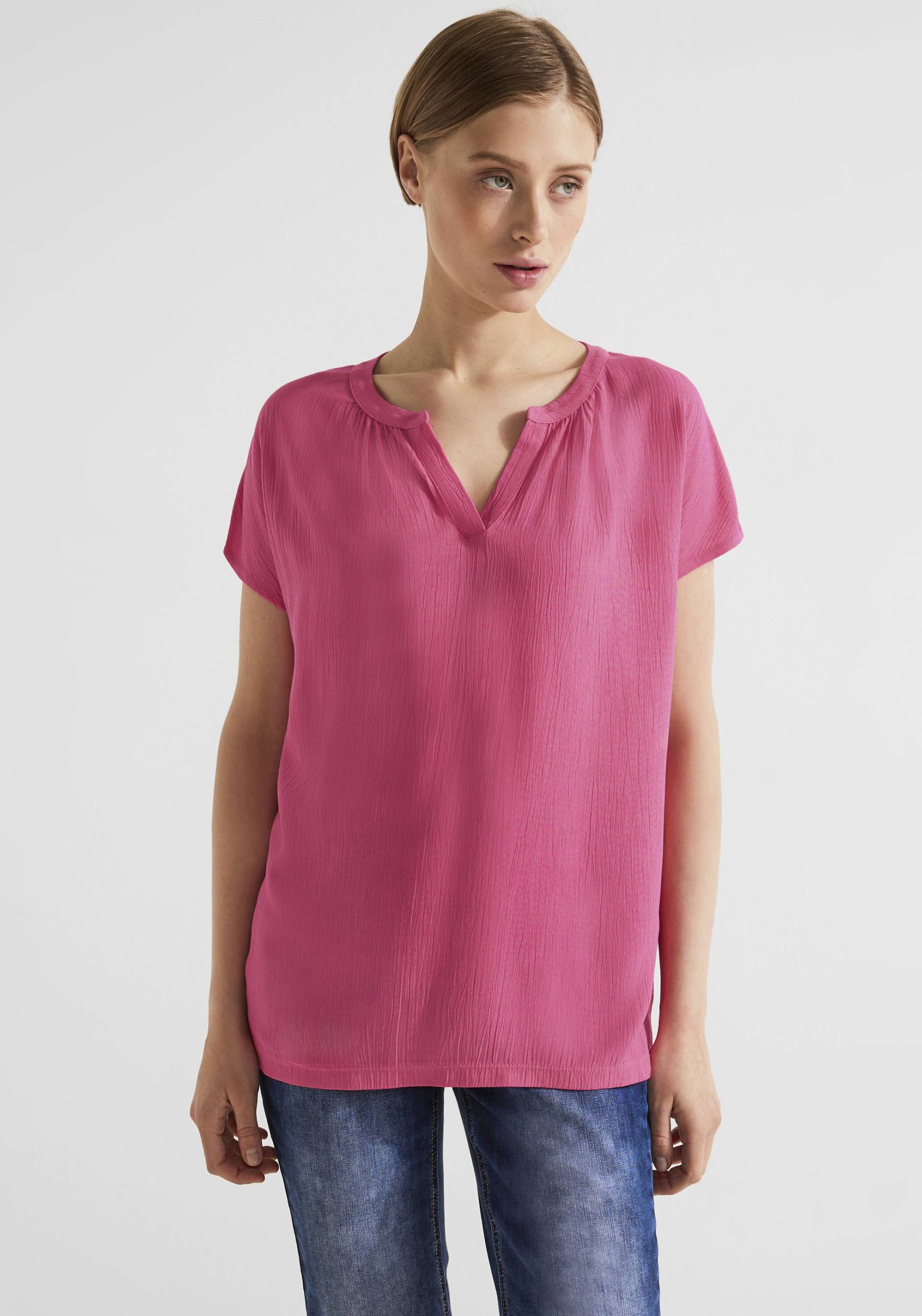 STREET ONE Shirttop, im hüftlangen Schnitt STREET ONE Shirttop, im hüftlangen Schnitt von Street One