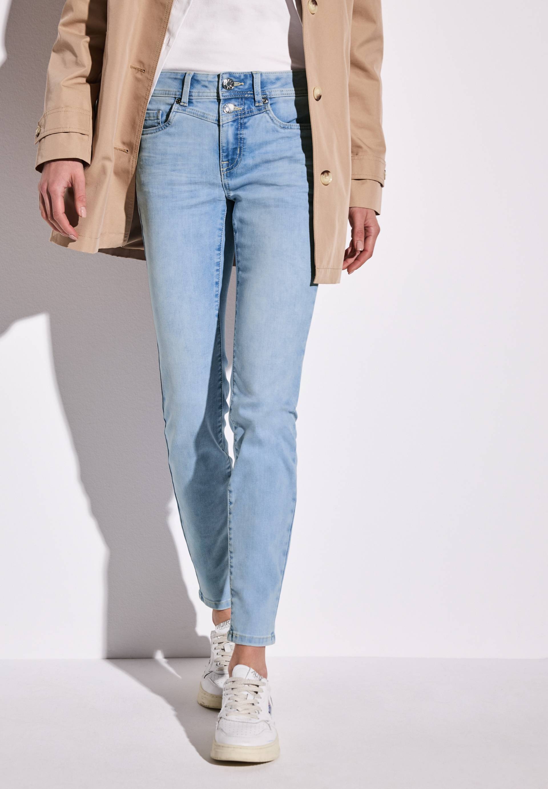 STREET ONE Slim-fit-Jeans, im Five-Pocket Style STREET ONE Slim-fit-Jeans, im Five-Pocket Style von Street One