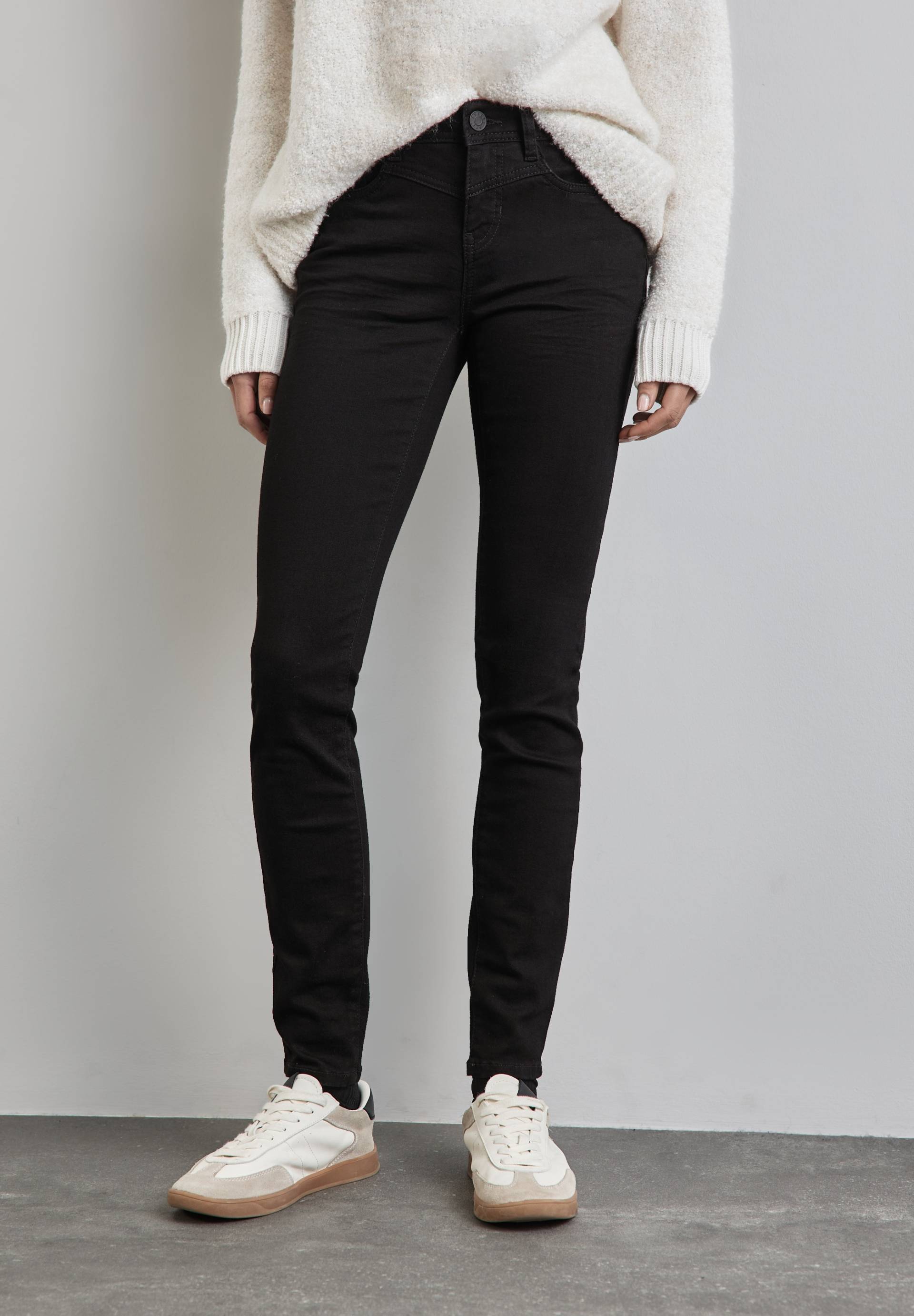 STREET ONE Slim-fit-Jeans »YORK«, im Five-Pocket Style STREET ONE Slim-fit-Jeans »YORK«, im Five-Pocket Style von Street One