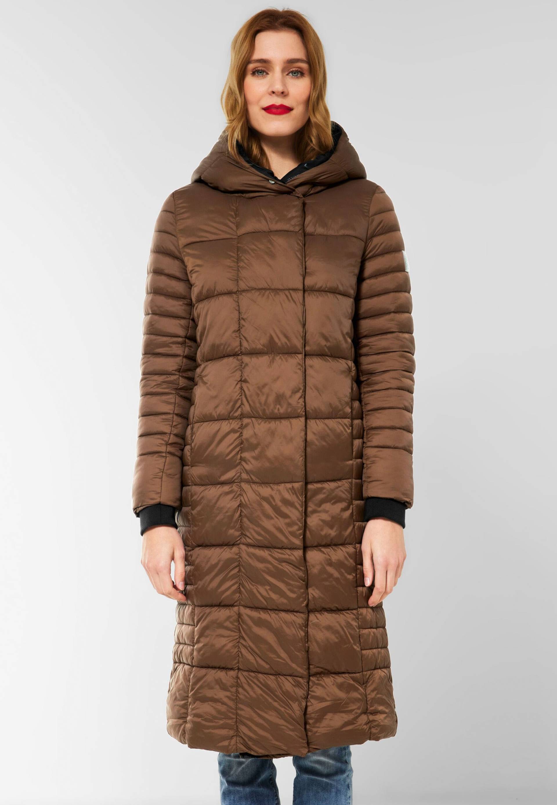 STREET ONE Steppjacke, mit Kapuze, mit versetztem Verschluss STREET ONE Steppjacke, mit Kapuze, mit versetztem Verschluss von Street One