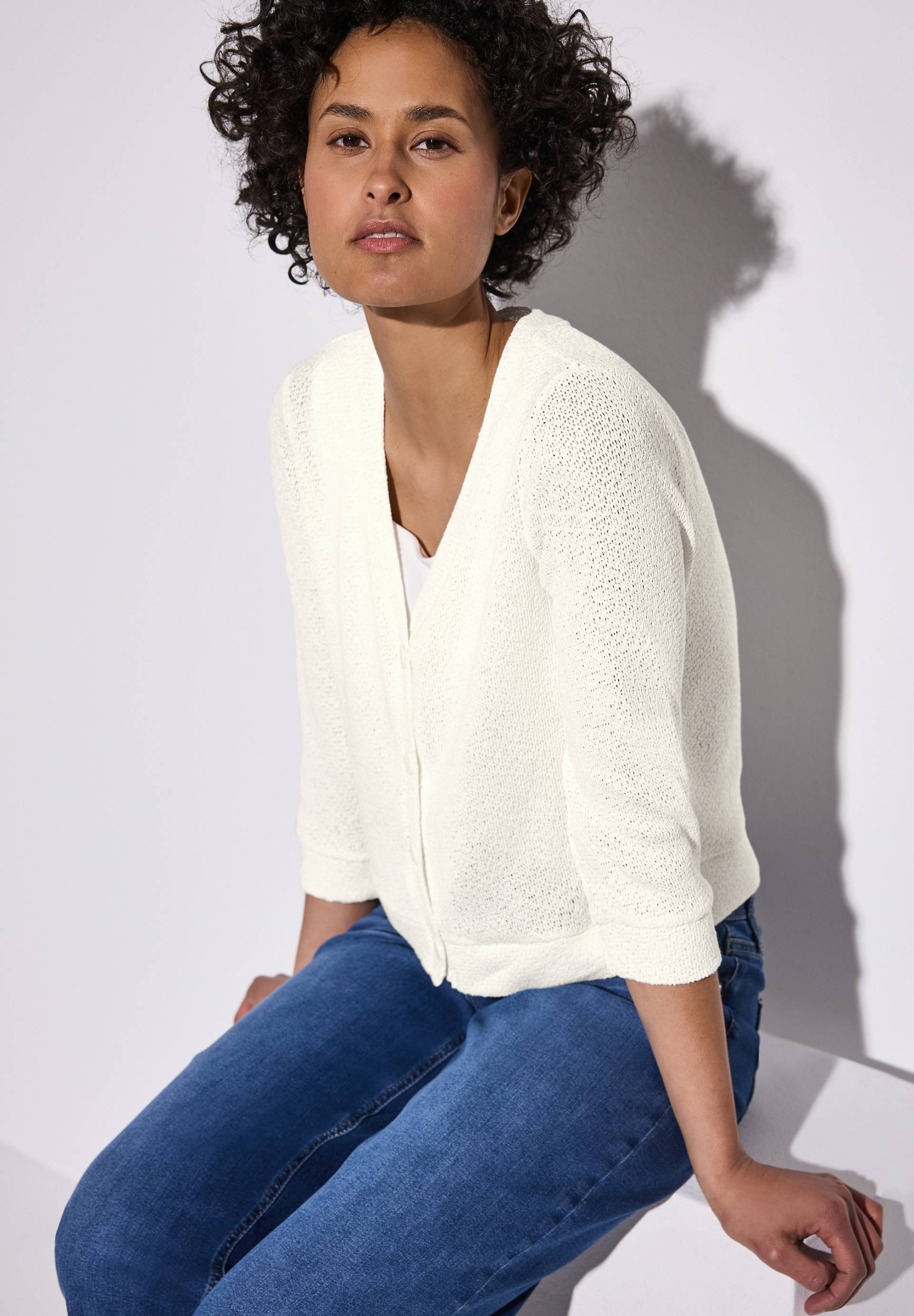 STREET ONE Strickjacke, mit V-Ausschnitt STREET ONE Strickjacke, mit V-Ausschnitt von Street One