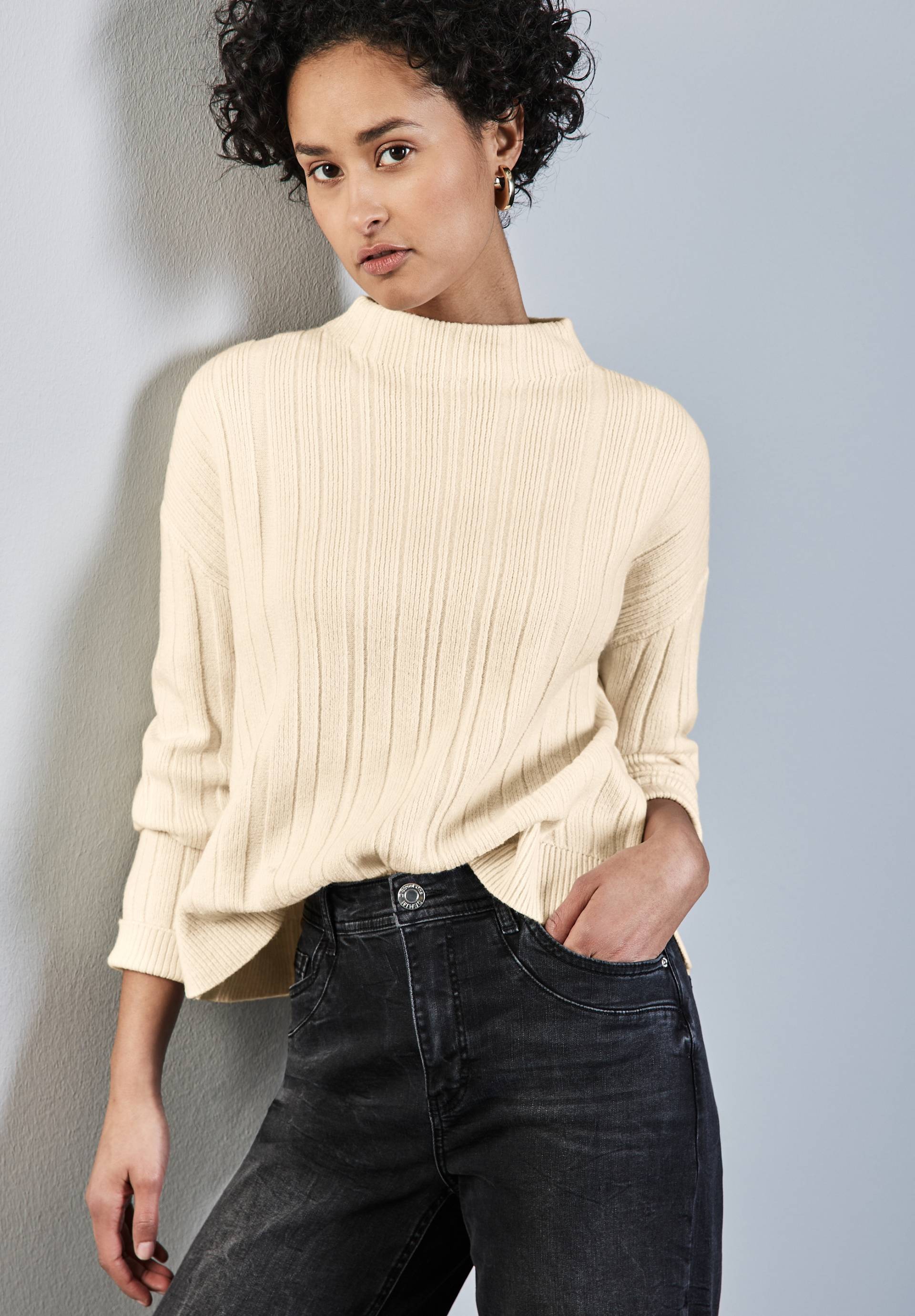 STREET ONE Strickpullover, mit Rippstruktur STREET ONE Strickpullover, mit Rippstruktur von Street One