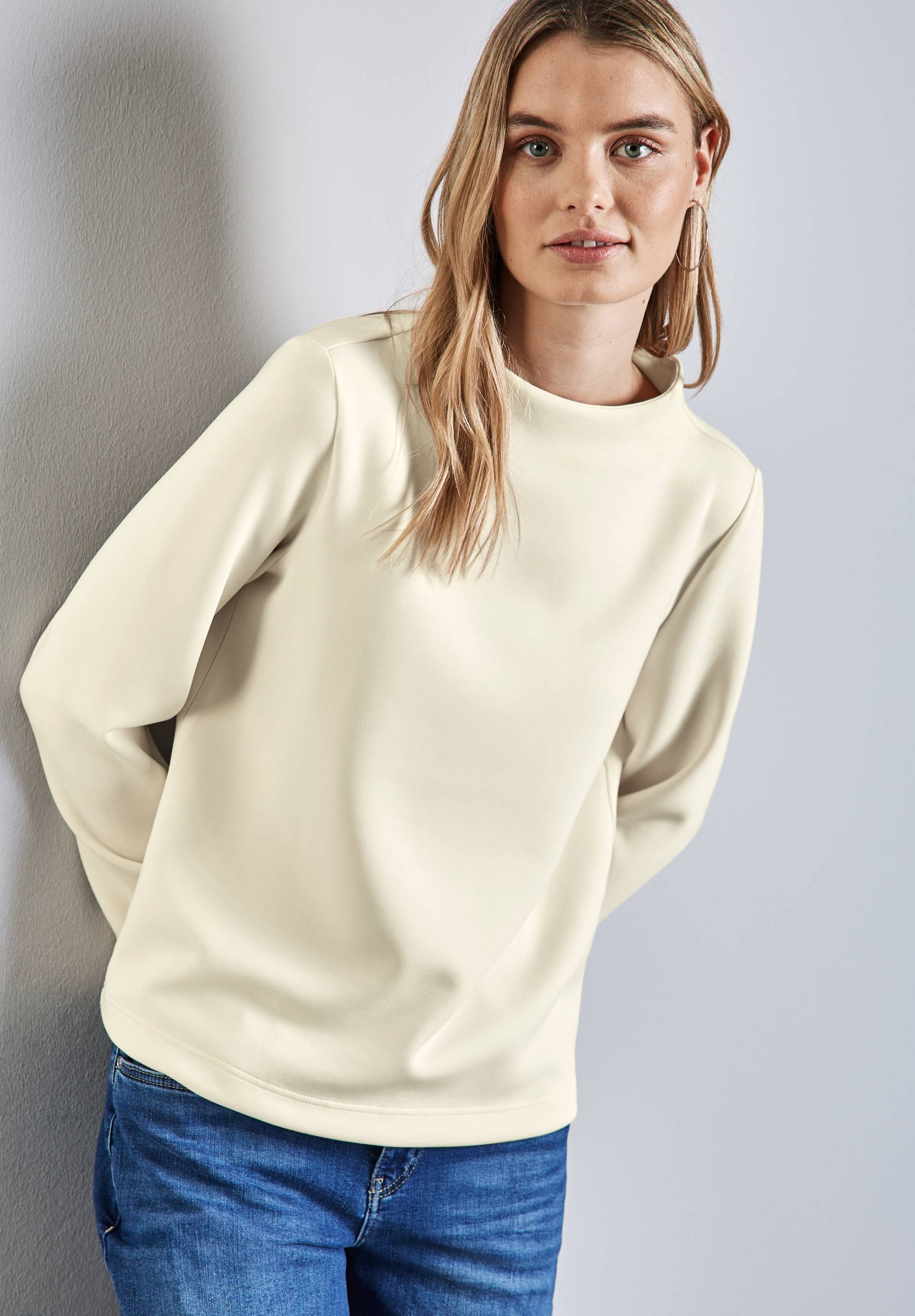 STREET ONE Sweatshirt, mit Rollkragen STREET ONE Sweatshirt, mit Rollkragen von Street One