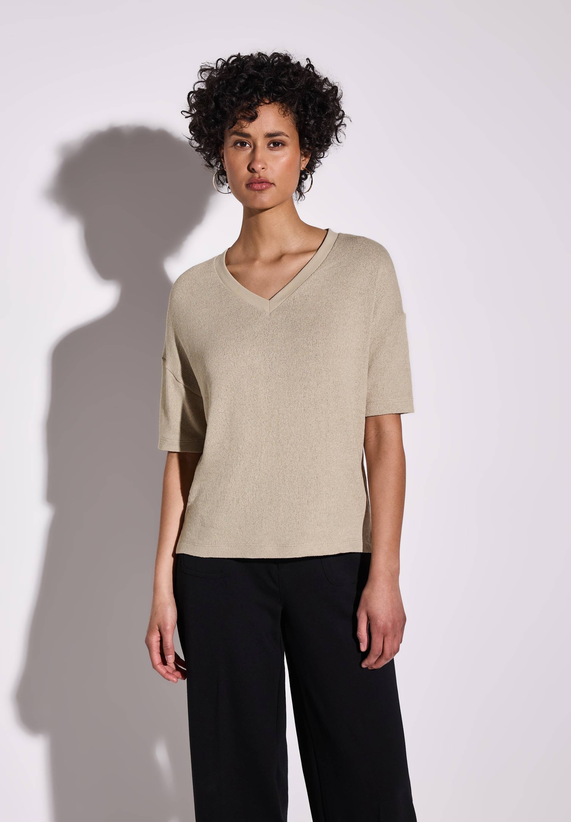 STREET ONE T-Shirt, im Strick-Look mit V-Ausschnitt STREET ONE T-Shirt, im Strick-Look mit V-Ausschnitt von Street One