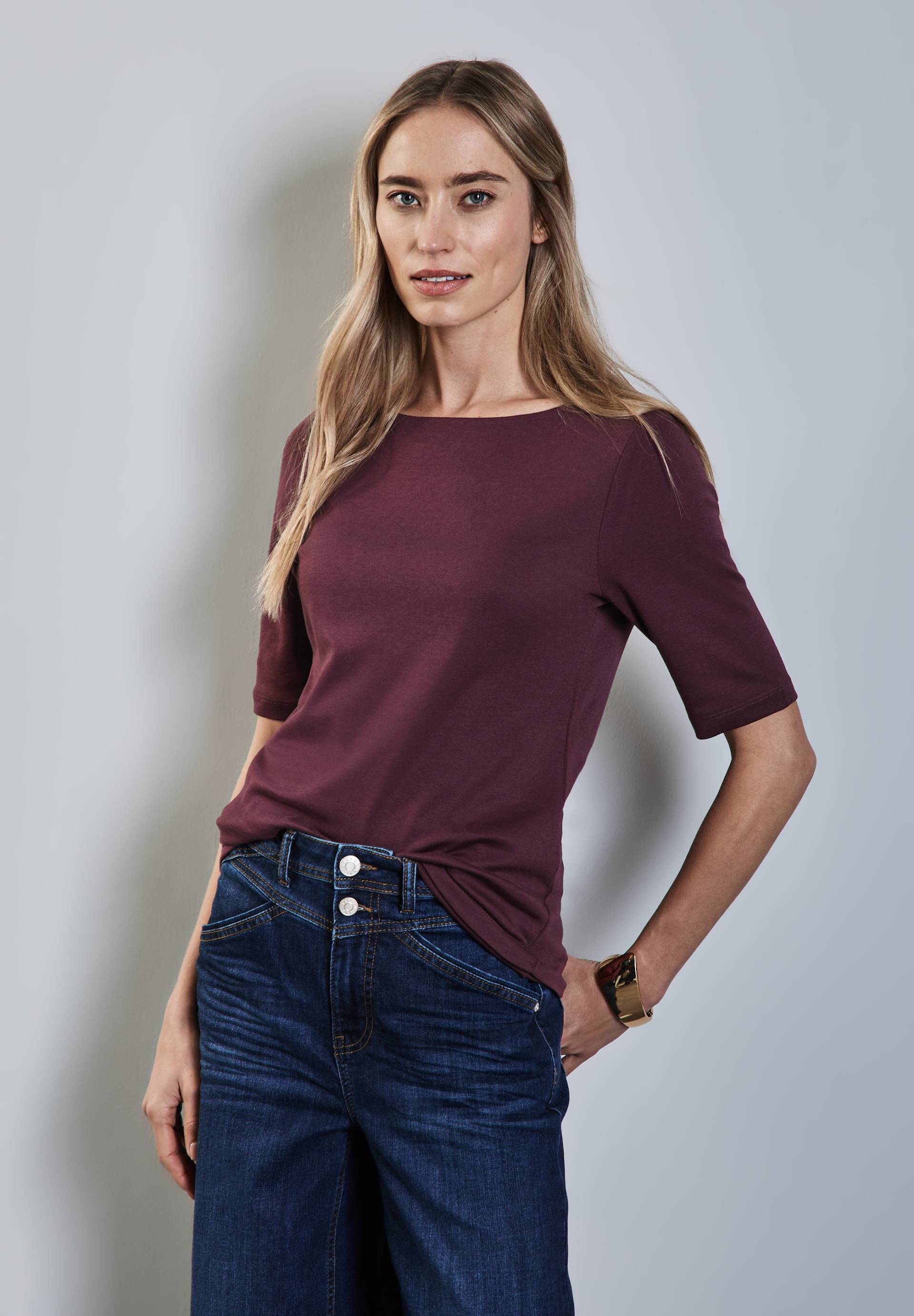 STREET ONE T-Shirt »LANEA«, mit U-Boot Ausschnitt STREET ONE T-Shirt »LANEA«, mit U-Boot Ausschnitt von Street One