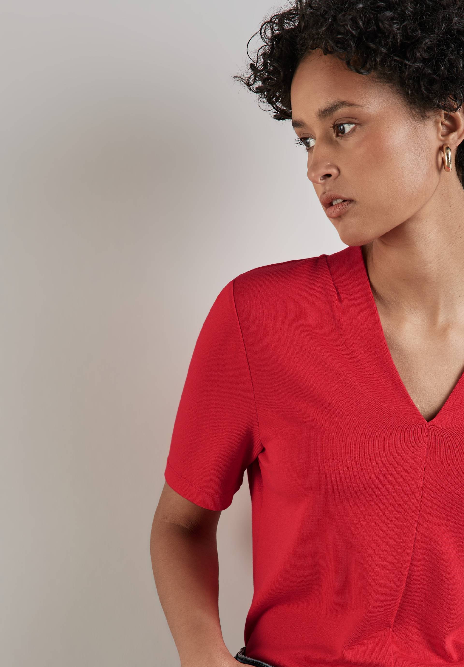 STREET ONE V-Shirt, mit Stretchanteil STREET ONE V-Shirt, mit Stretchanteil von Street One