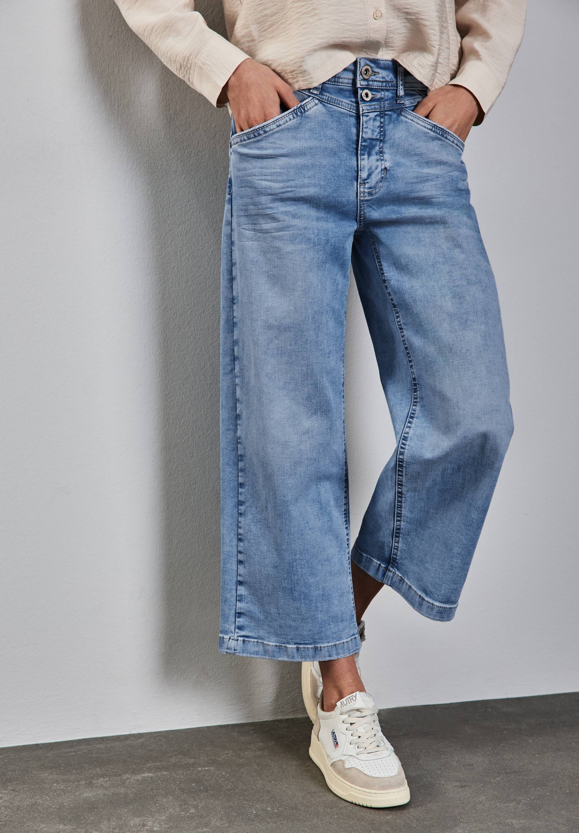 STREET ONE Weite Jeans, mit weitem Beim STREET ONE Weite Jeans, mit weitem Beim von Street One
