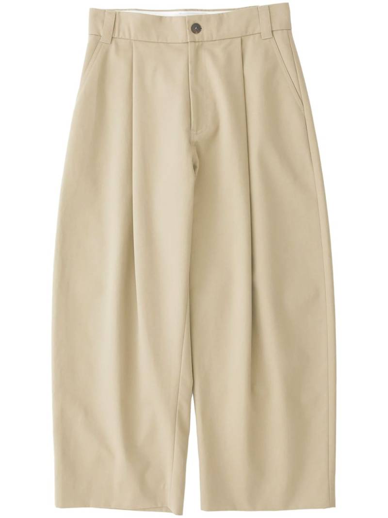 Studio Nicholson Sorte trousers - Neutrals von Studio Nicholson