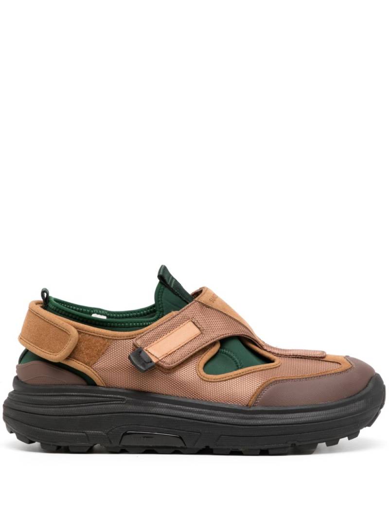 Suicoke Tred logo-patch sneakers - Brown von Suicoke